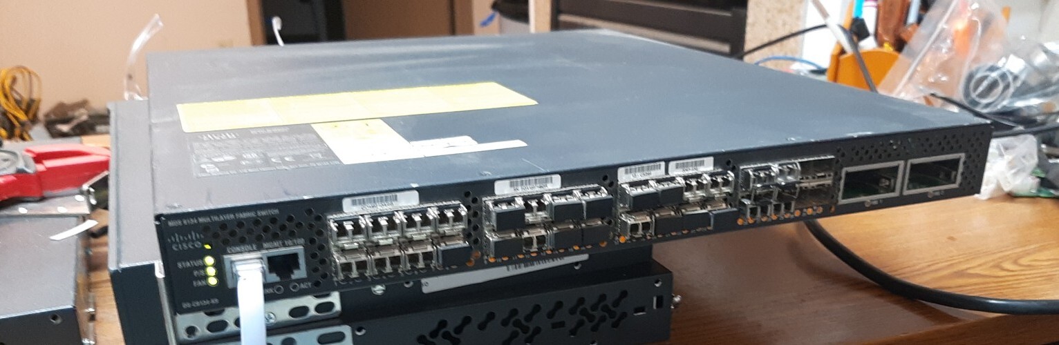 Cisco  MDS (DS-C9134-K9) 24-Ports Rack-Mountable Switch stackable