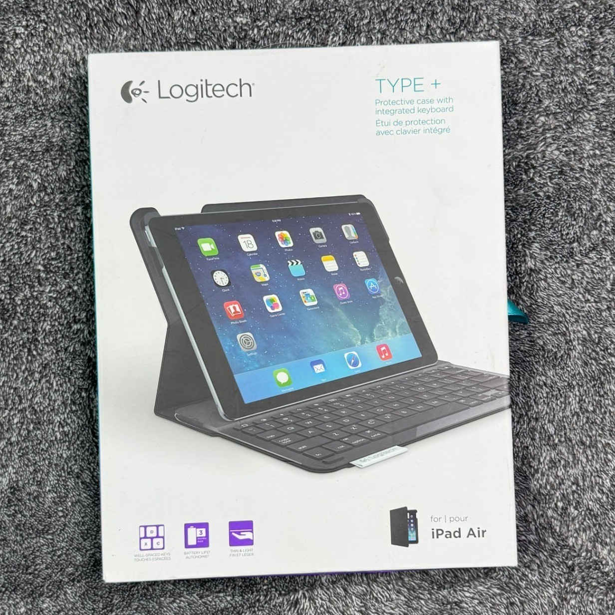Logitech Type+ Protective Case Integrated Bluetooth Keyboard iPad Air Black NEW