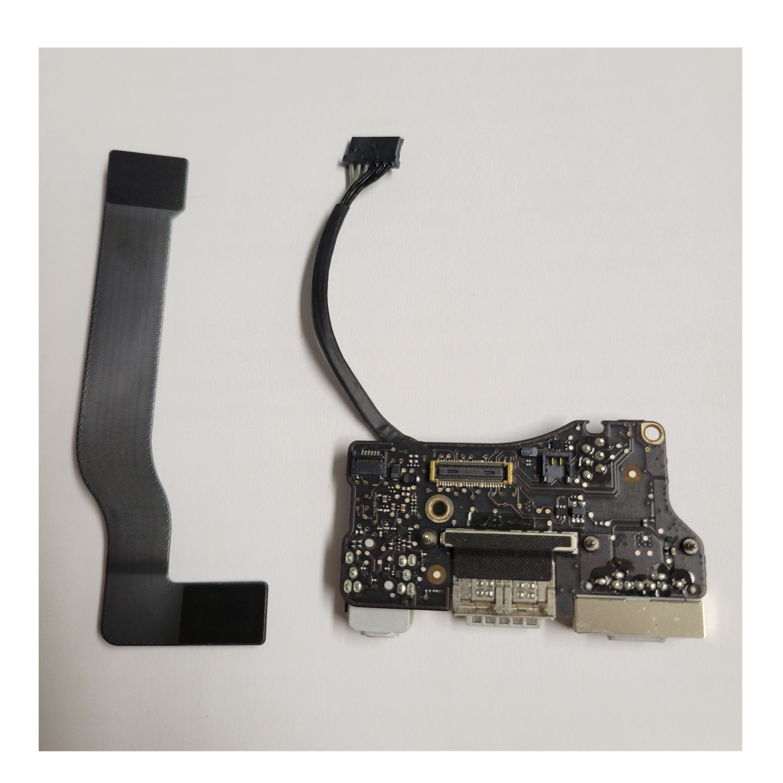 Apple A1466 I/O Board w/Cable for MacBook Air (13-inch, 2013-2017) 