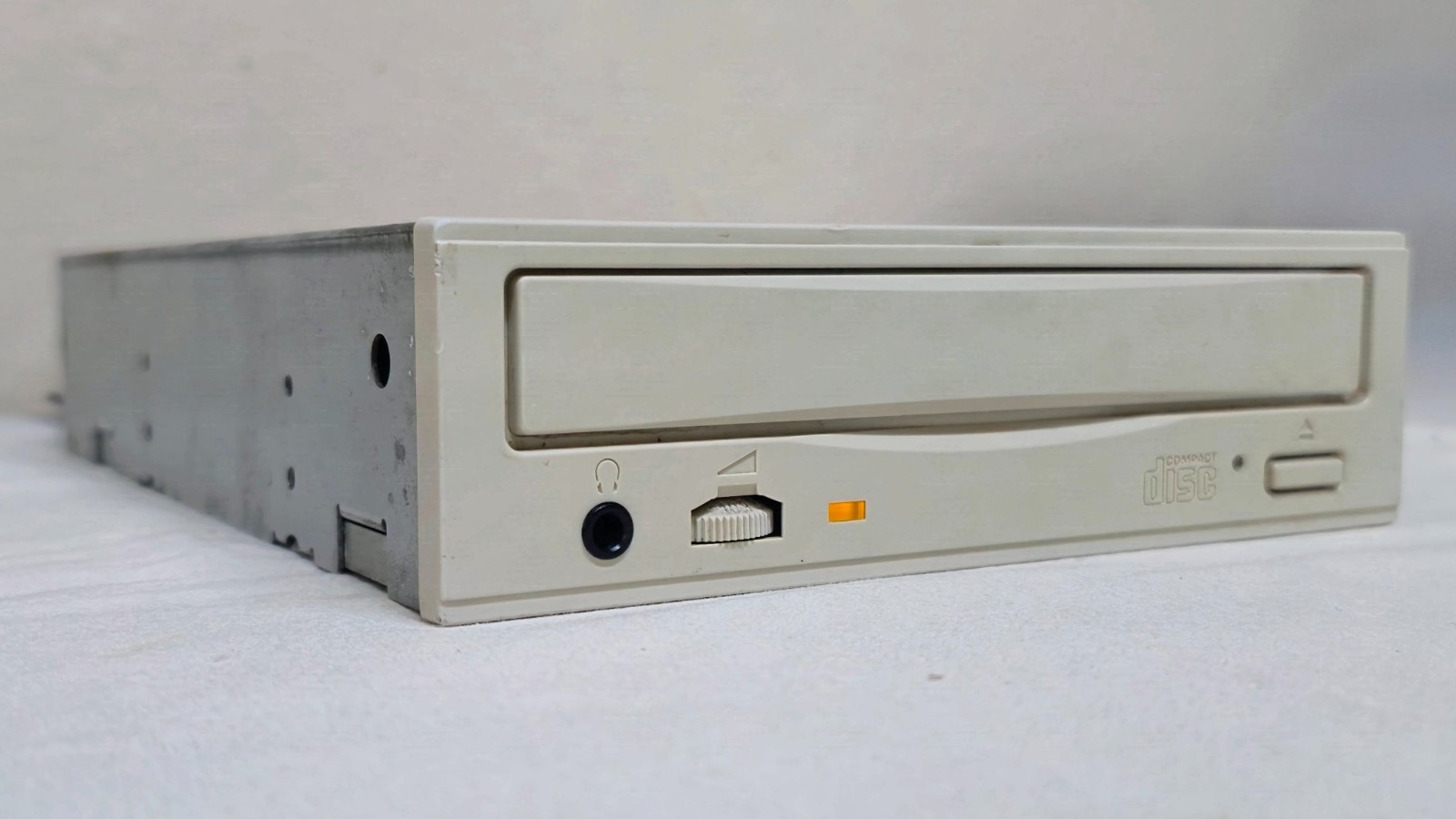 Vintage Panasonic CR-506-B 8x Internal SCSI CD-ROM Drive Gateway 2000 OEM 1996