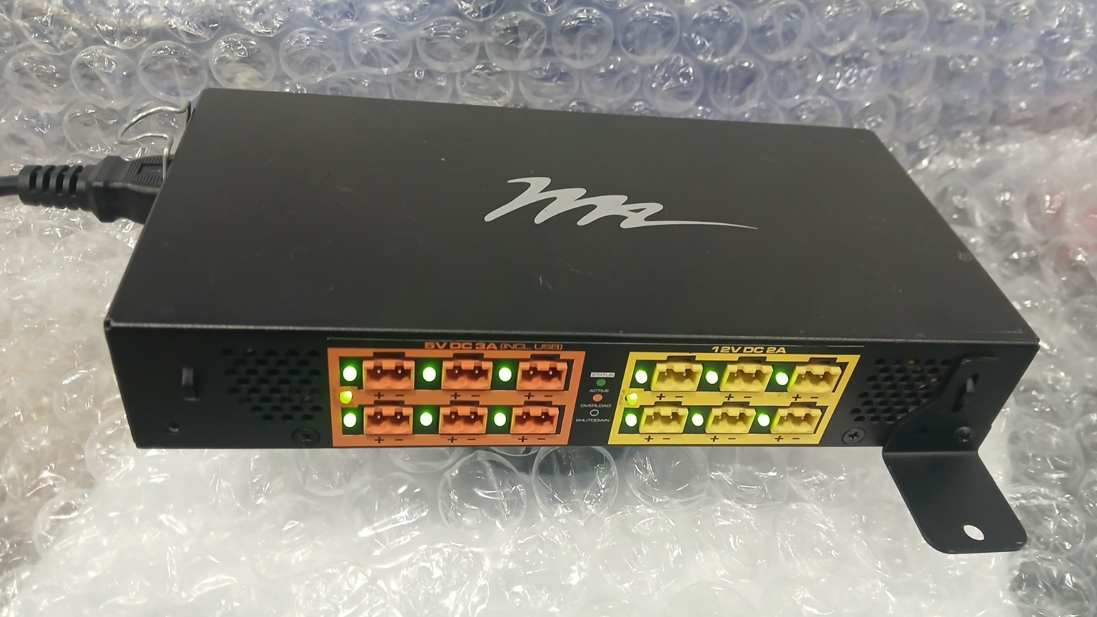 L•Middle Atlantic PD-DC-45 | 45 Watt Compact DC Power Distribution System