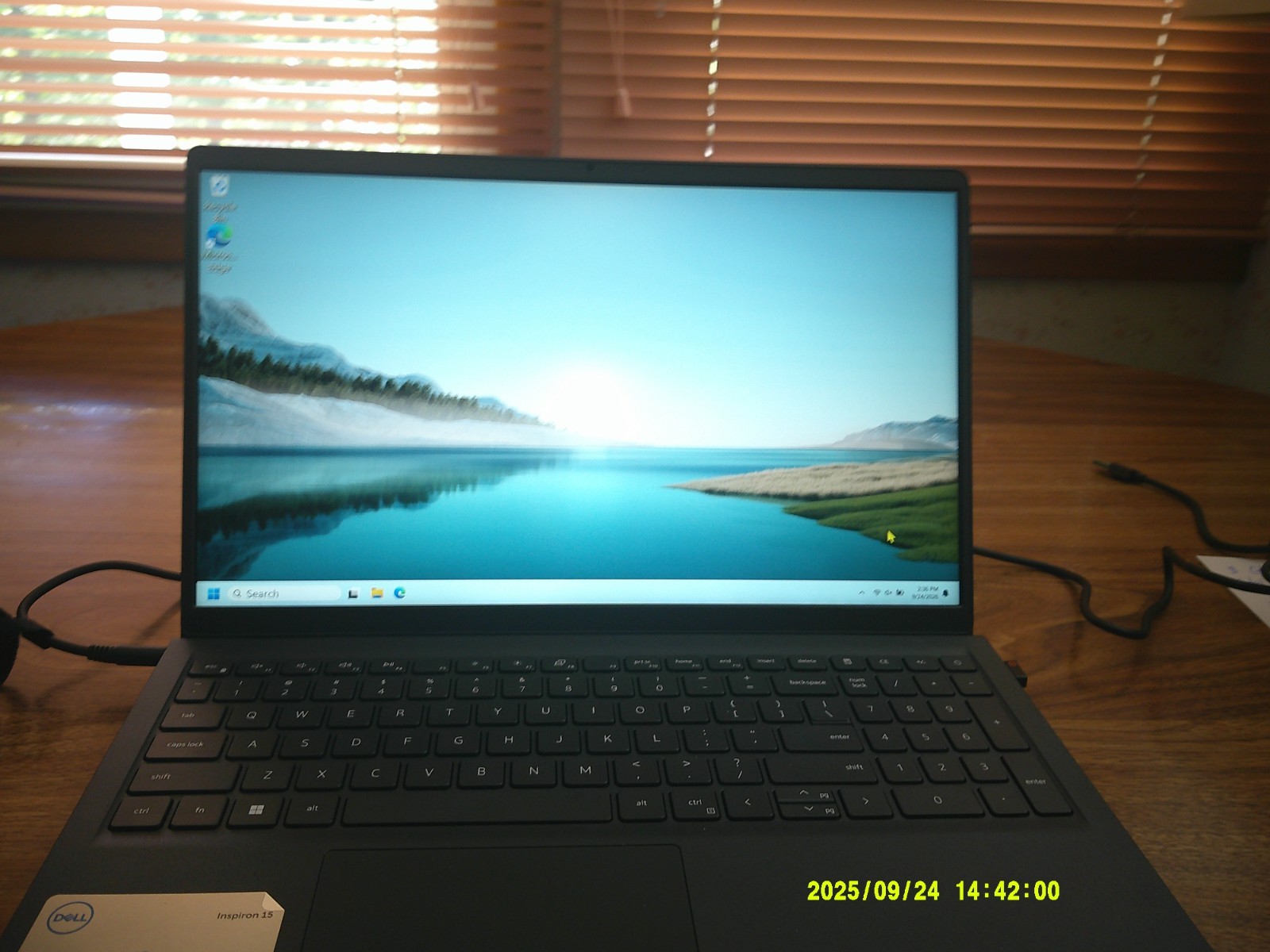 Dell Inspiron 15 3520 15.6" (512GB SSD, Intel Core i3-1215U, 3.20GHz, 8GB...