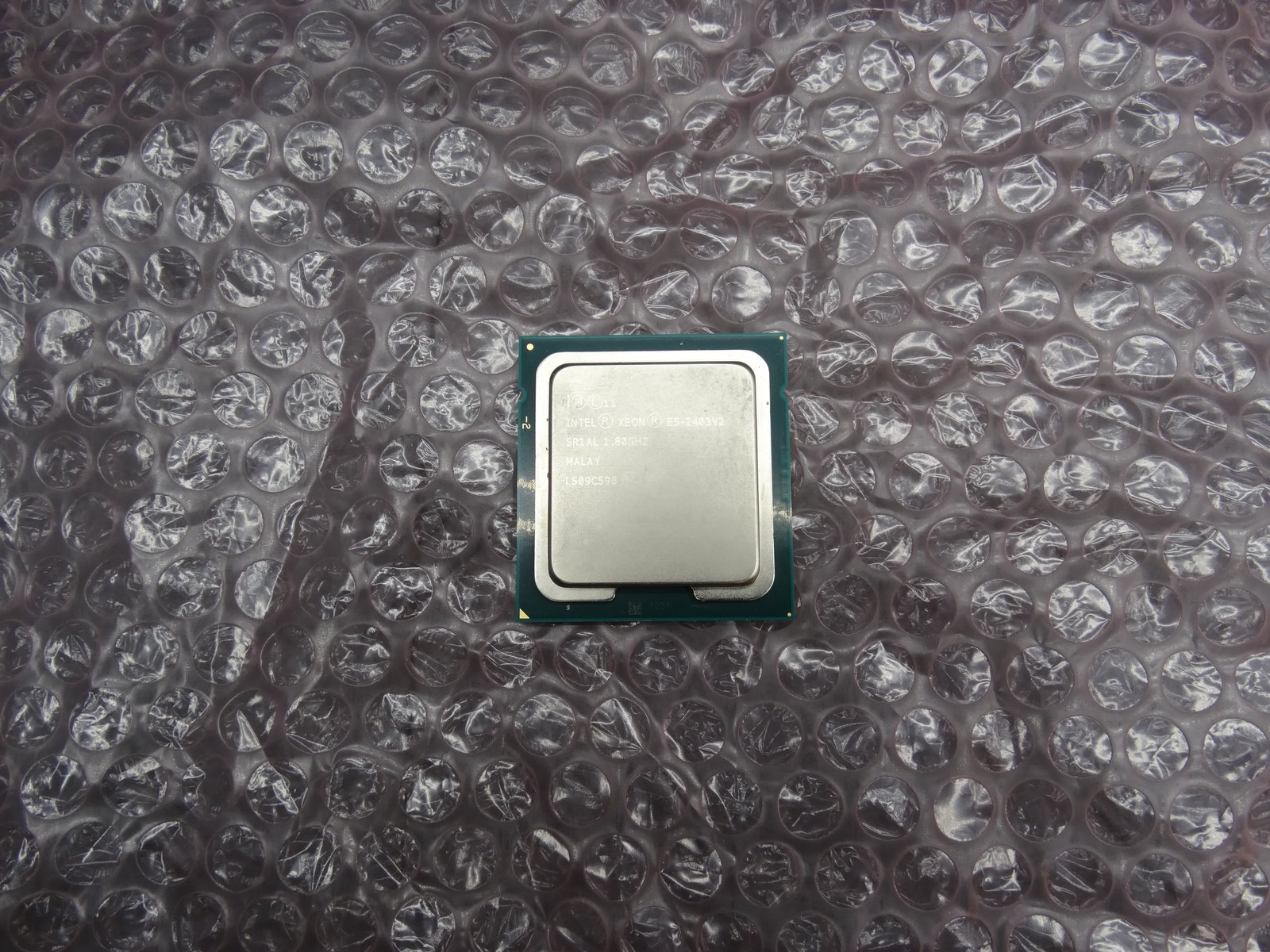 Intel Xeon E5-2403 V2 E5-2403V2 1.80GHZ 4CORE 10MB LGA1356 CPU Processor