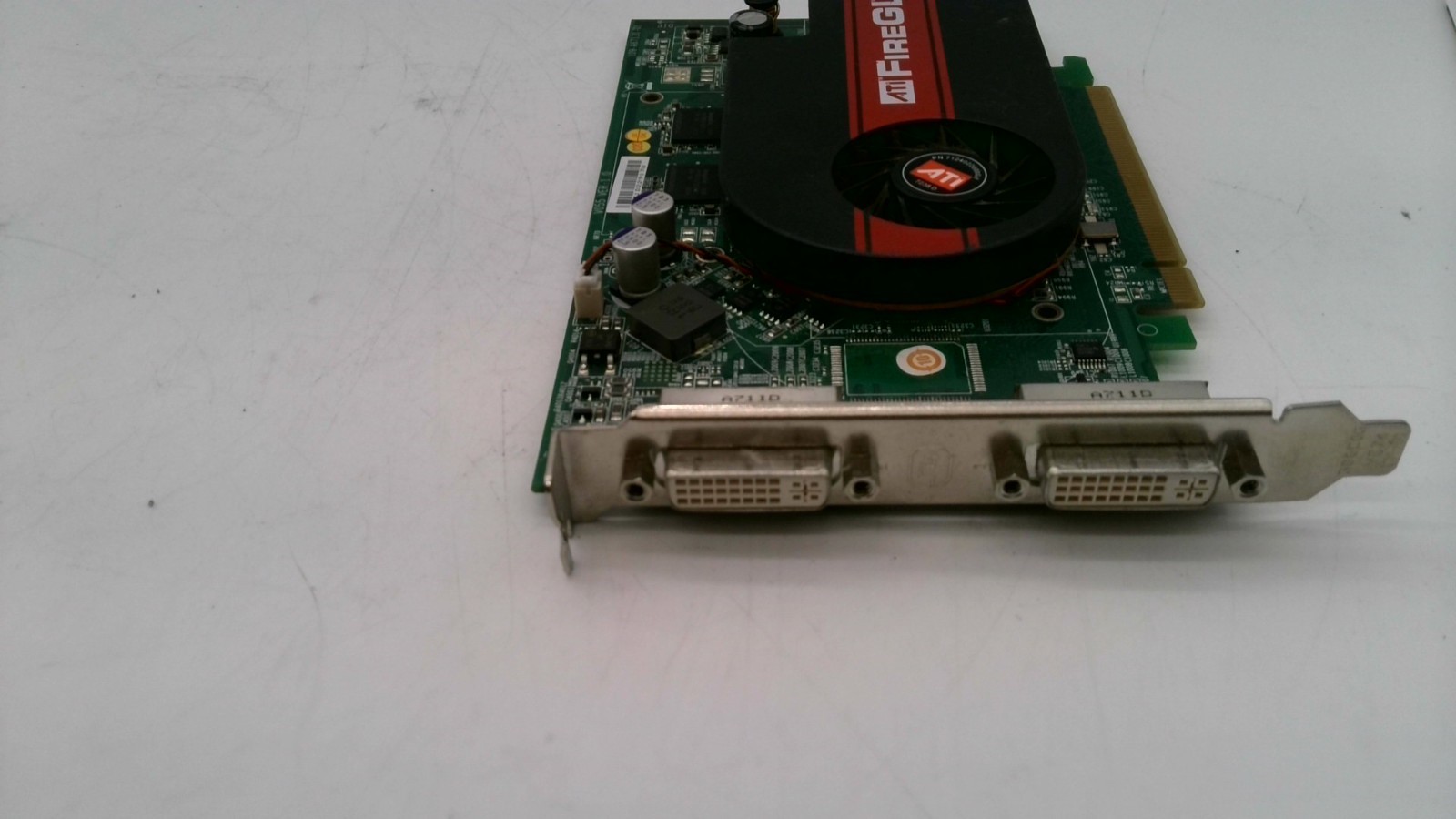 DELL 0YG666 ATI FireGL V3400 128MB GDDR3 PCIe x16