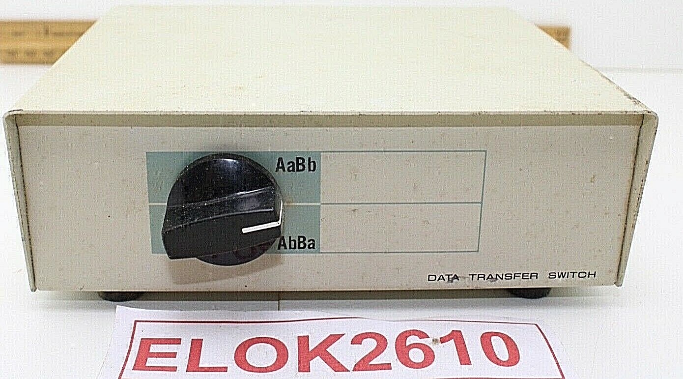 Data Transfer Switch Box 2 Way AB Computer Ports 25 Pin Vintage