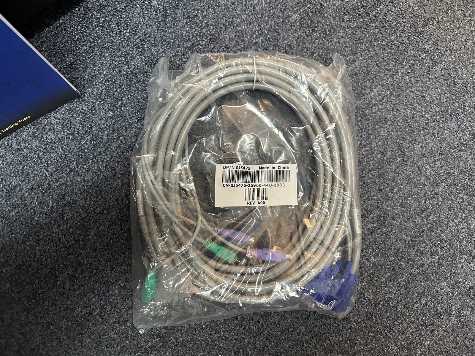VGA CIS-15 AVOCENT CYBEX DELL HP KVM SWITCH CABLE NEW