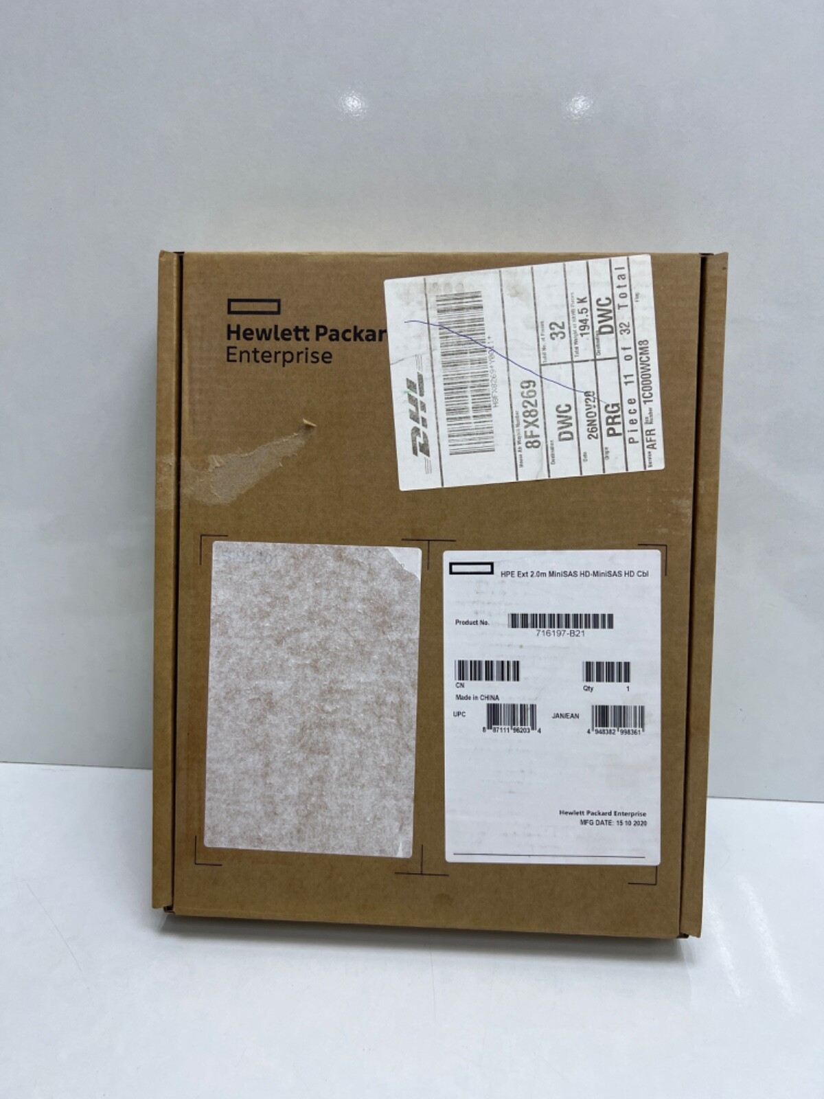HPE Ext 2.0m MiniSAS HD-MiniSAS HD-MiniSAS HD Cable, 716197-B21