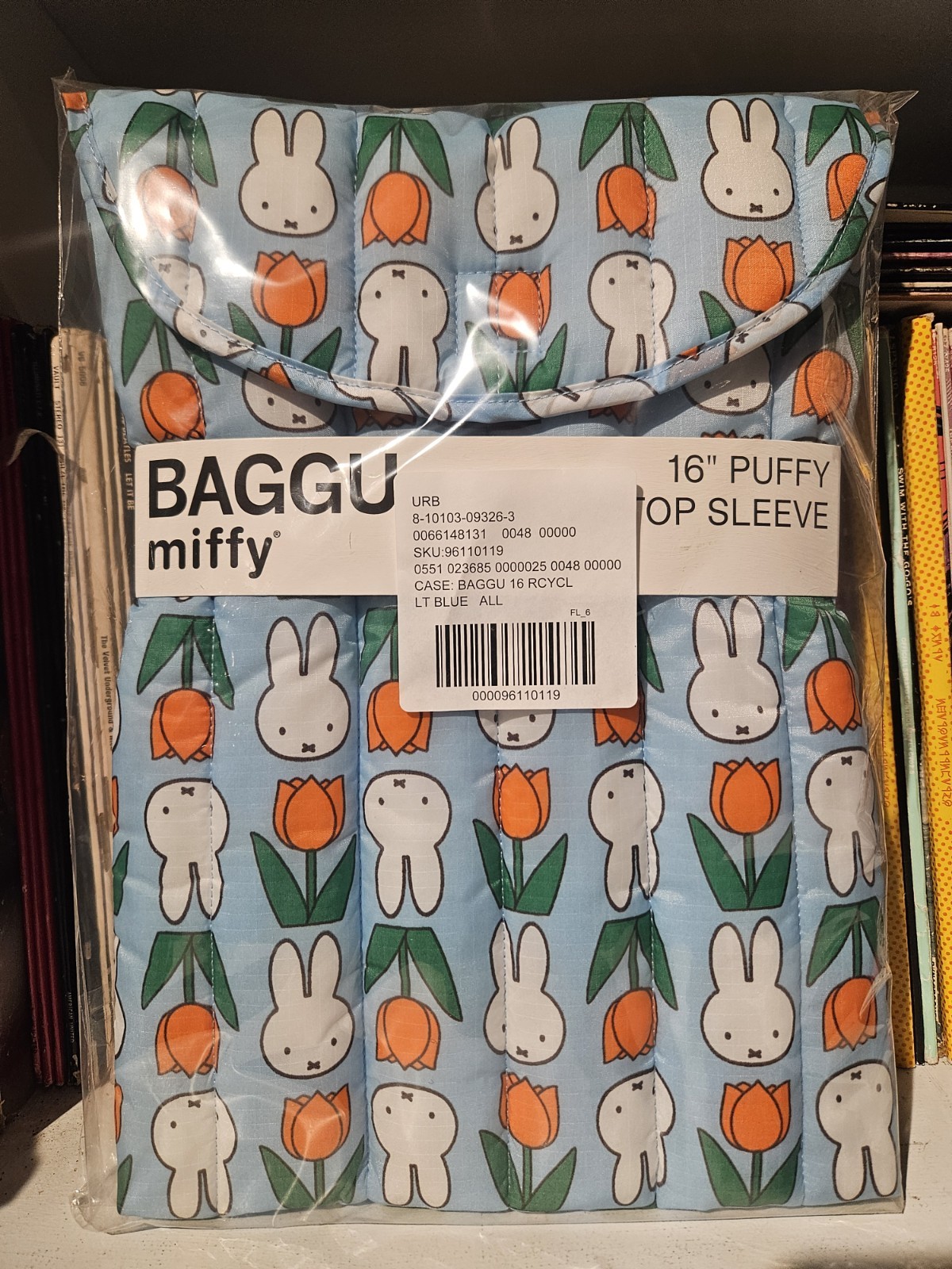 NEW BAGGU x Miffy Orange Tulips Blue Puffy Quilted 16" Laptop Tablet Sleeve Case