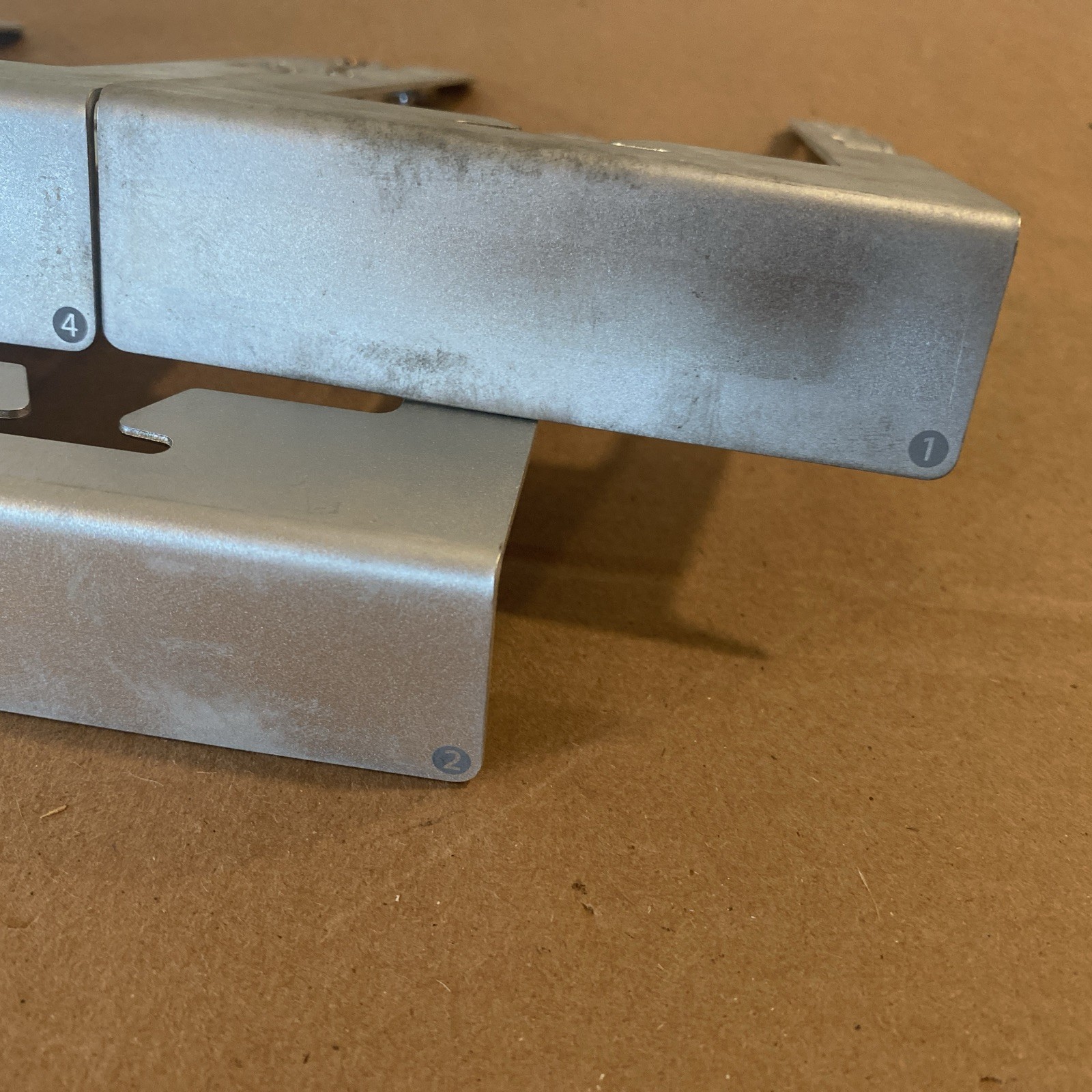 2 Sets of 4 Apple Mac Pro Long HDD Tray Sled Caddys 2009-12 MacPro Screws A1289
