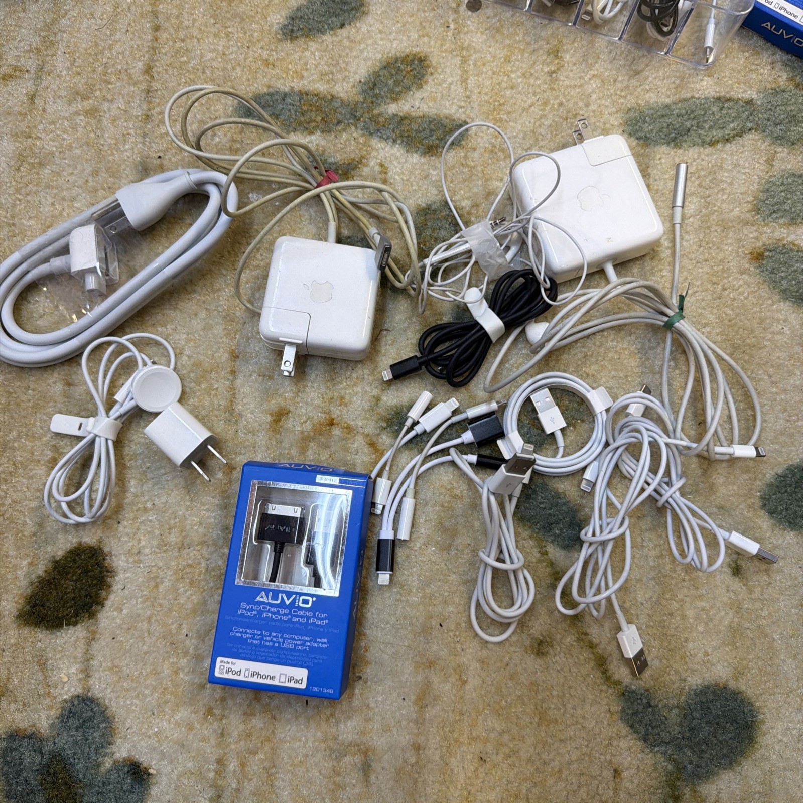 VTG Apple Power Adapter MagSafe Chargers Cords Cables Remote Mixed Lot Bundle