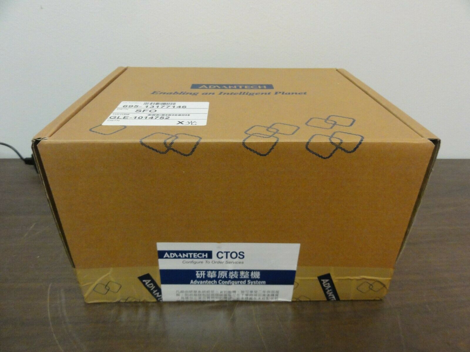 Advantech Model SPR-FPV240-AE Operator Interface / PC - New, Factory Sealed