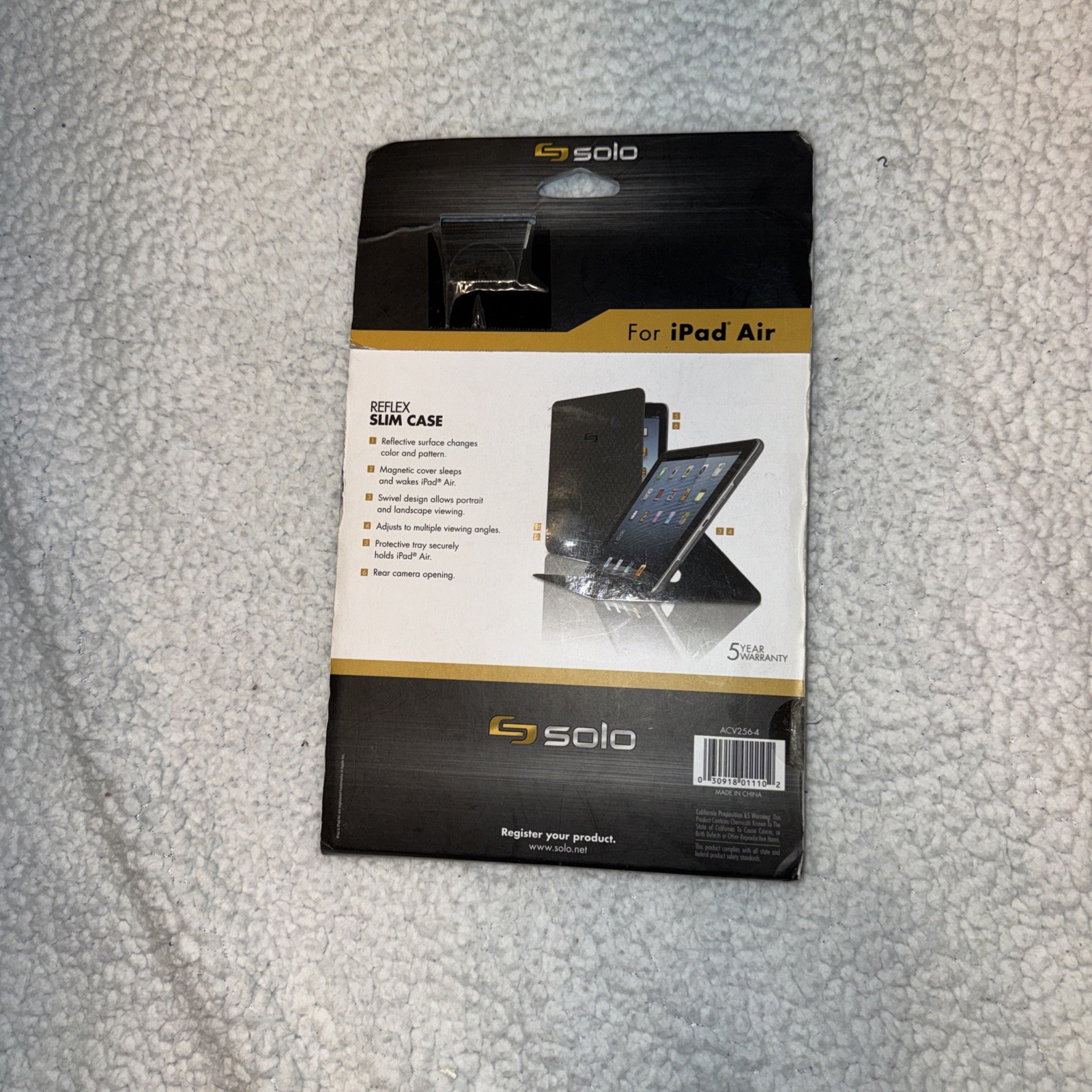 Solo Reflex Slim Case For iPad Air Reflective Surface Magnetic Cover