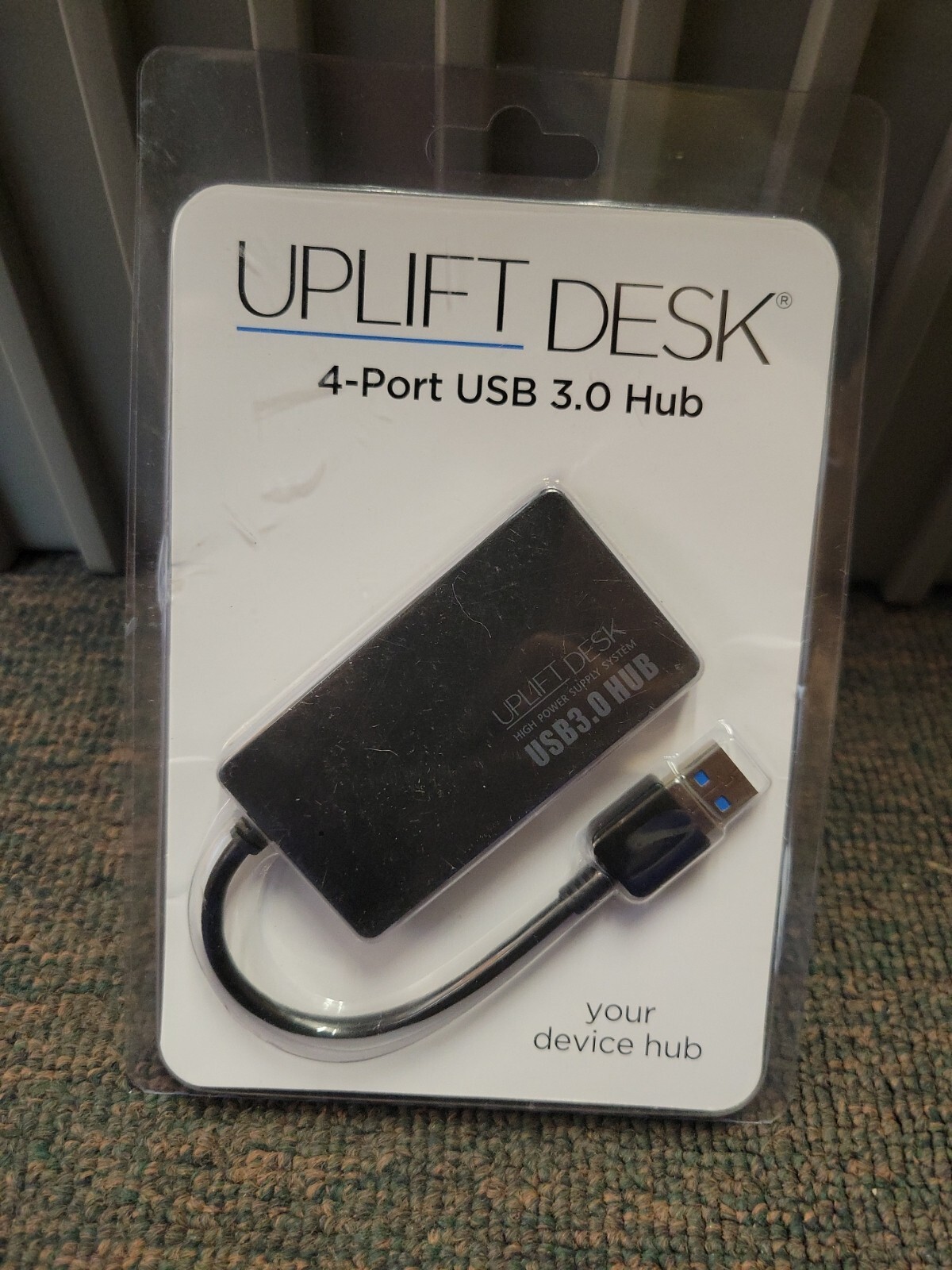 Uplift Desk 4-Port USB 3.0 Hub ACC013