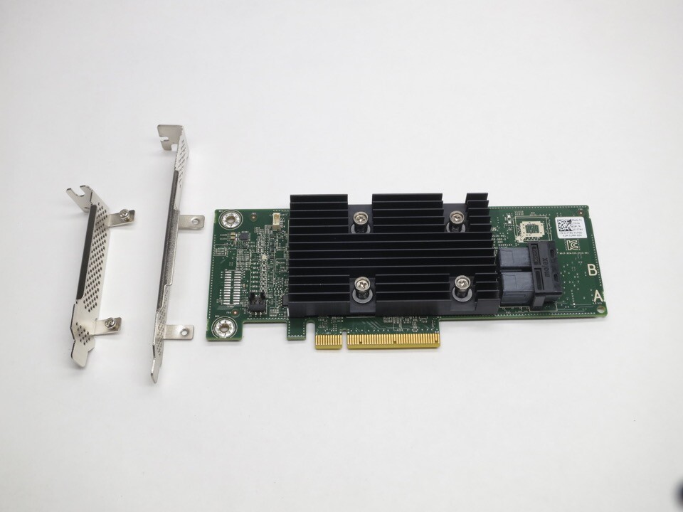 J7TNV DELL HBA330+ SAS/SATA PCI-E 12Gb/s  HOST BUS ADAPTER NR WITH BOTH BRACKETS