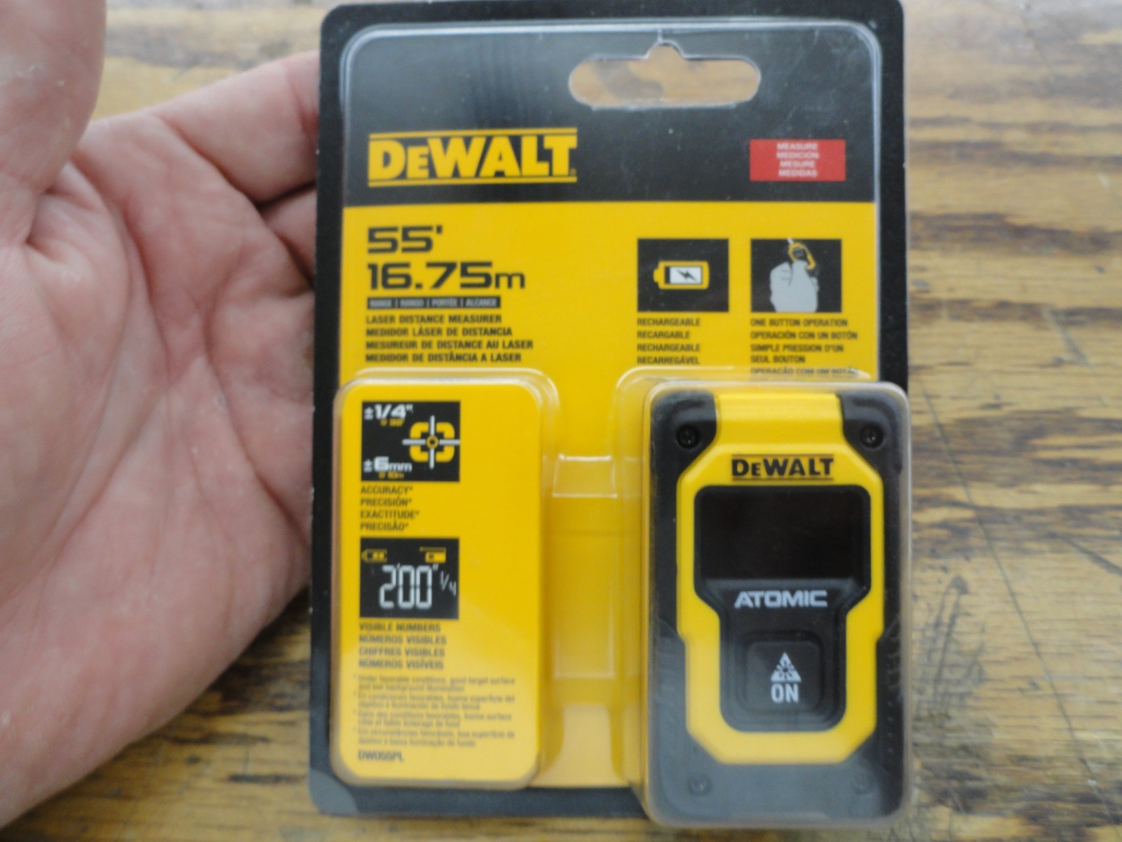 DeWalt ATOMIC Compact Series 55' Laser Distance Measurer BRAND NEW 