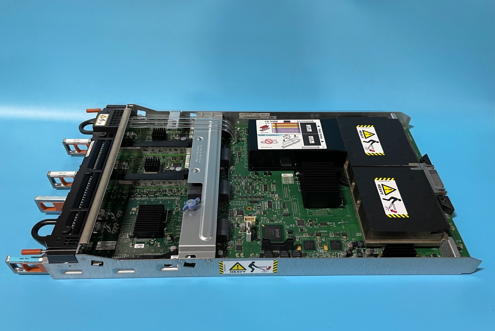 EMC VMAX Service Processor, 110-117-003D