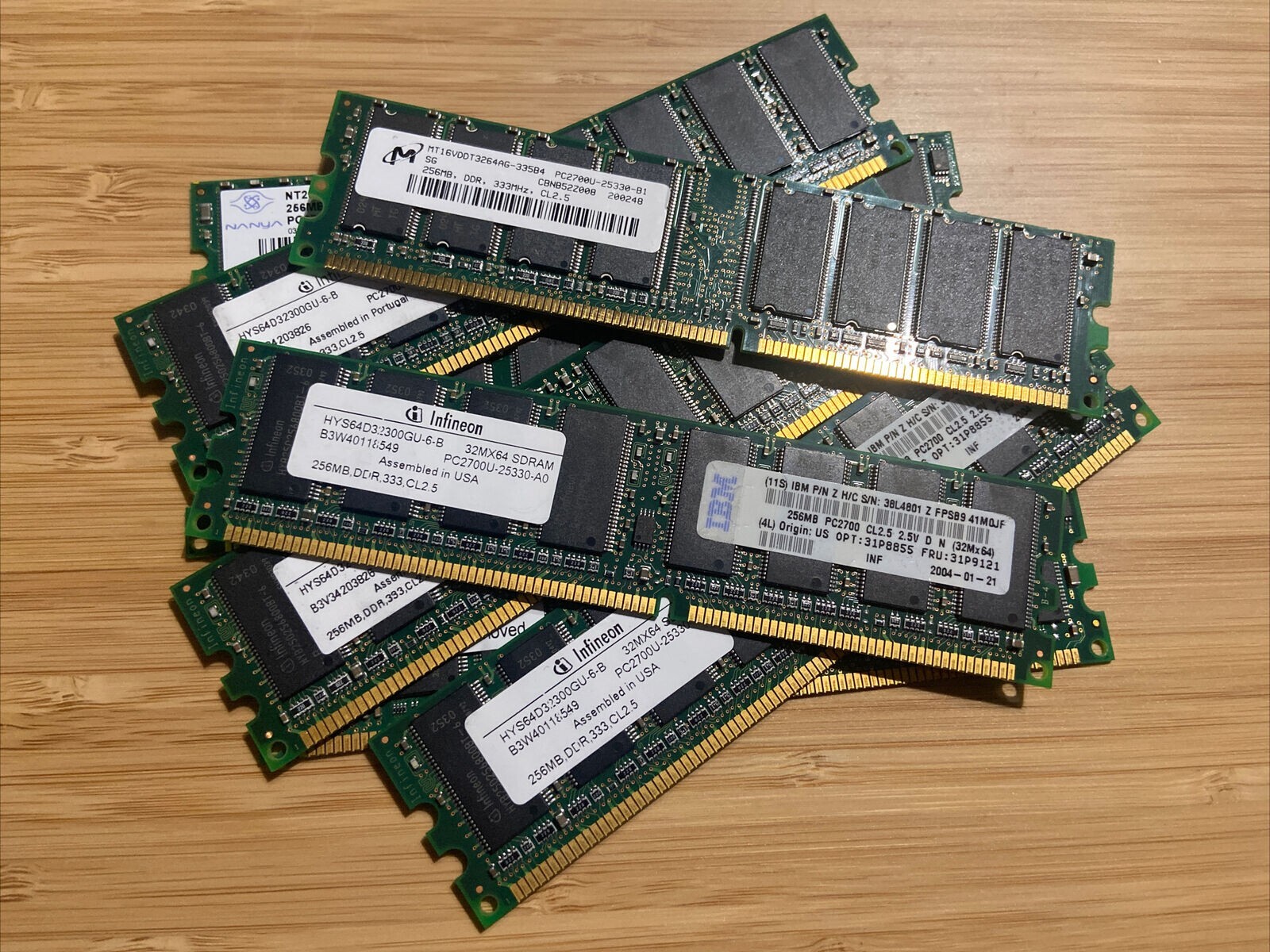 Samsumg DDR PC3200 DDR 4 1GB