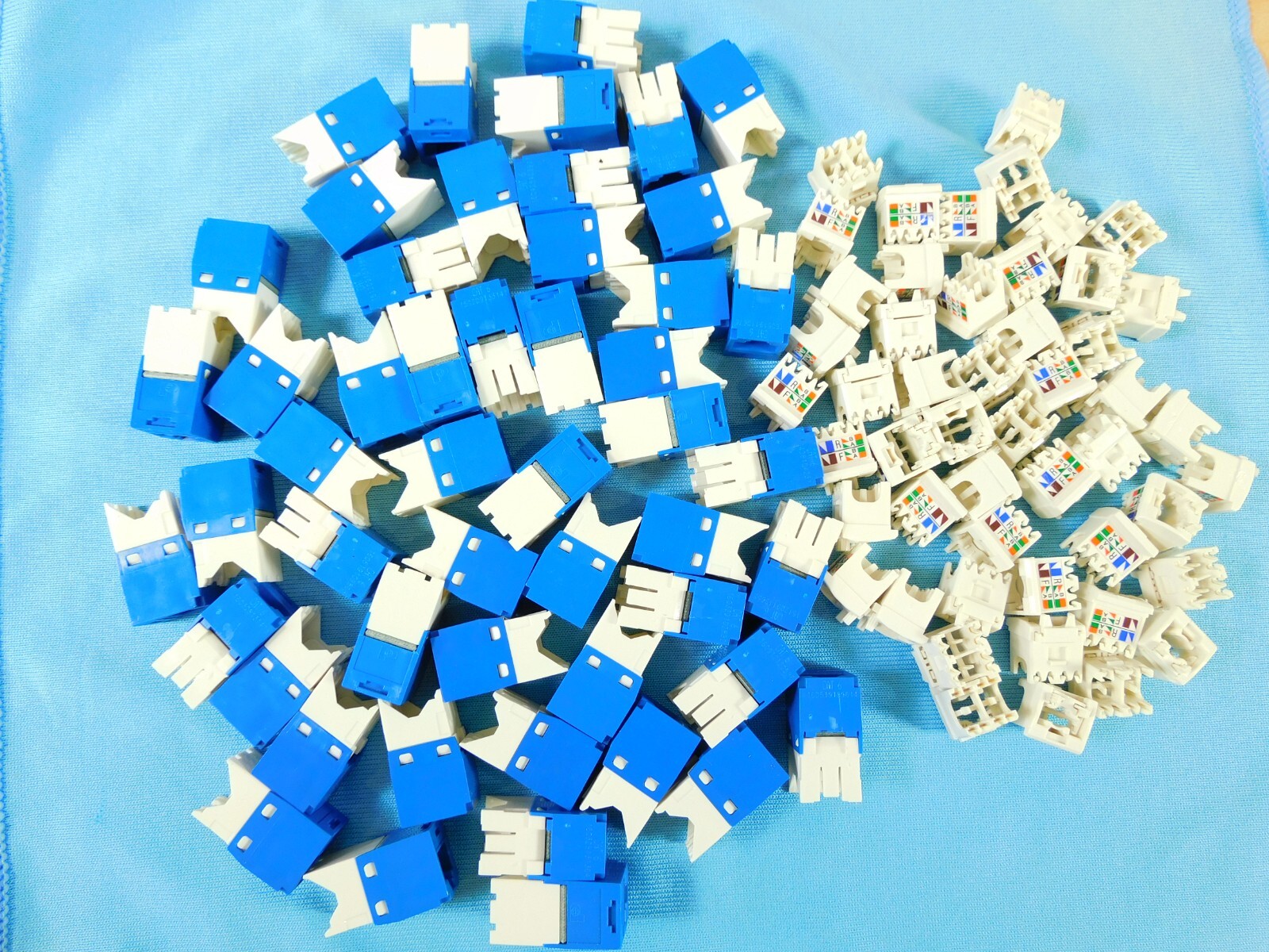 CJ688TGBU Panduit Mini-Com RJ45 Category 6 TG Jack, Blue, OEM - QUANTITIES OF 50
