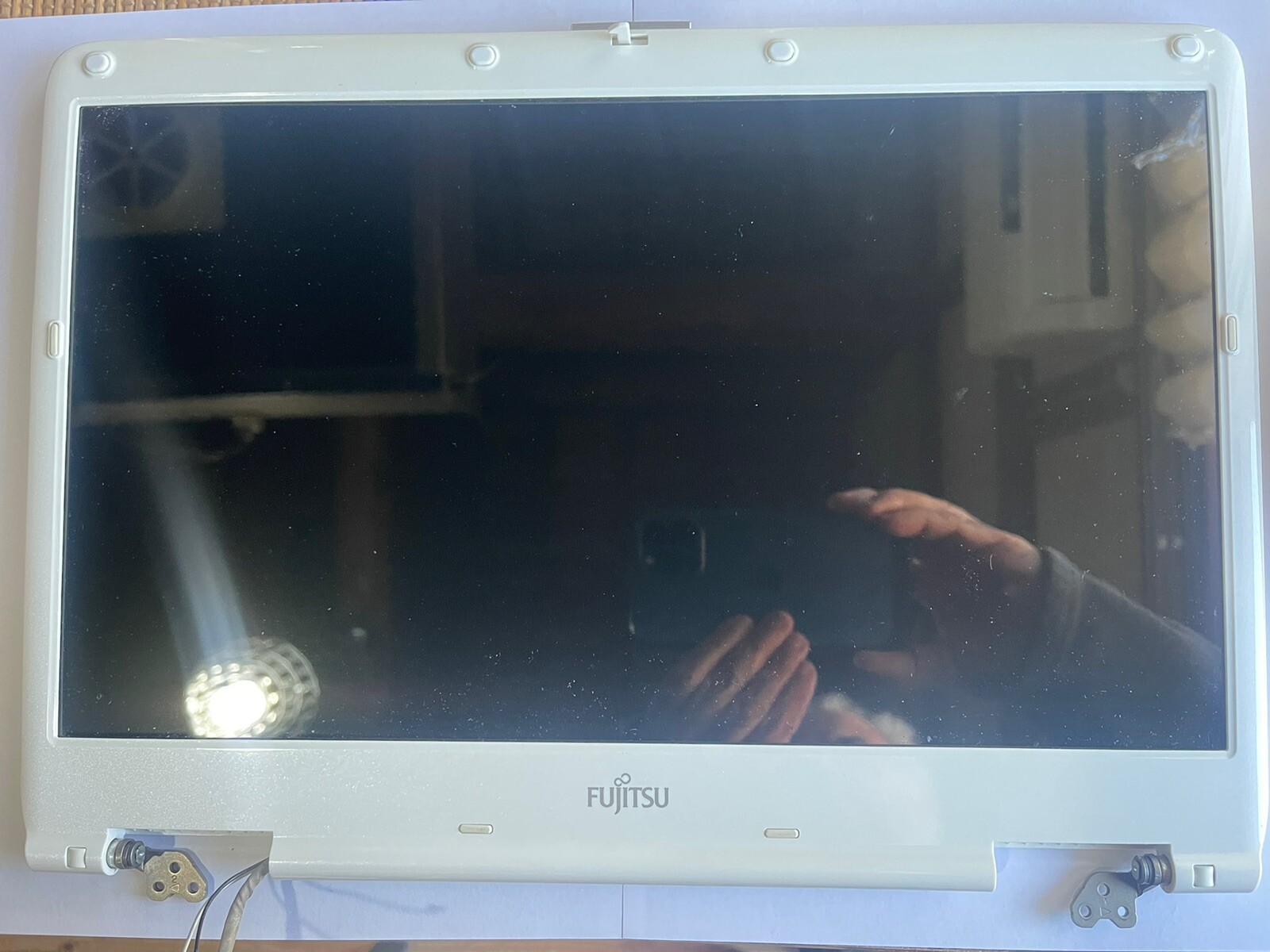 Fujitsu Lifebook Ah520/2b  Original LCD Screen 