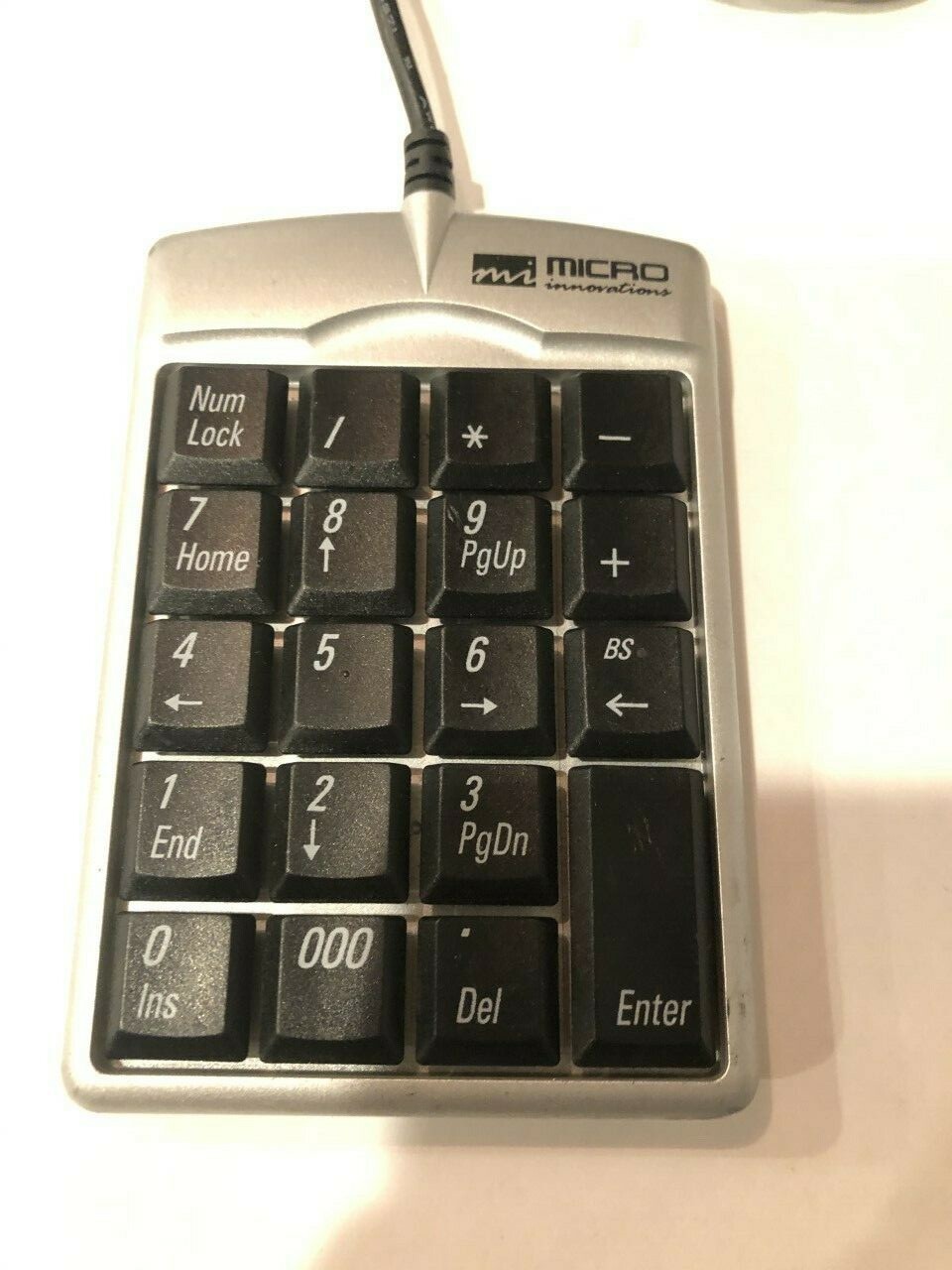 Micro Innovations KP25B Slim USB Wired Portable 10 key pad