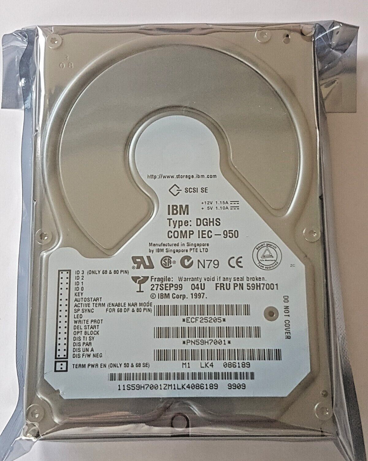 4GB IBM ECF25205 PN 59H7001 Type DGHS 7200RPM SCSI 68 PIN 3.5" Hard Drive New