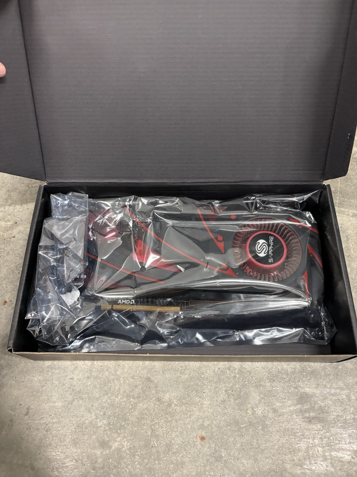 SAPPHIRE AMD Radeon R9 290 Graphics Card Blower Fan/Heatsink HDMI HDCP