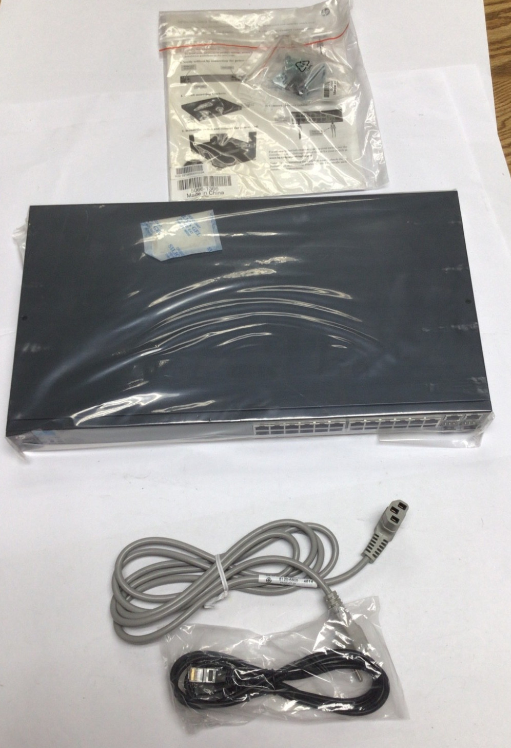HP 2620-24 J9623A#ABA 24 Port Rack Mountable Ethernet Switch NEW