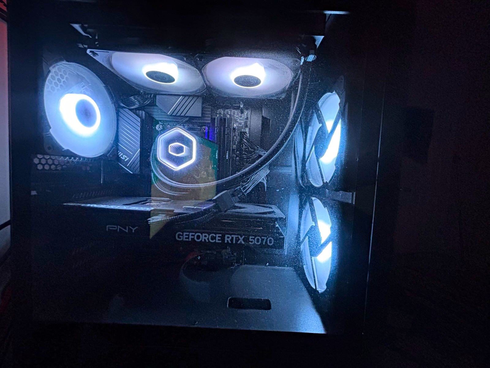 Custom/Whitebox Gaming PC Tower i7-14400x RTX 5070 32GB 1TB SSD RGB W11