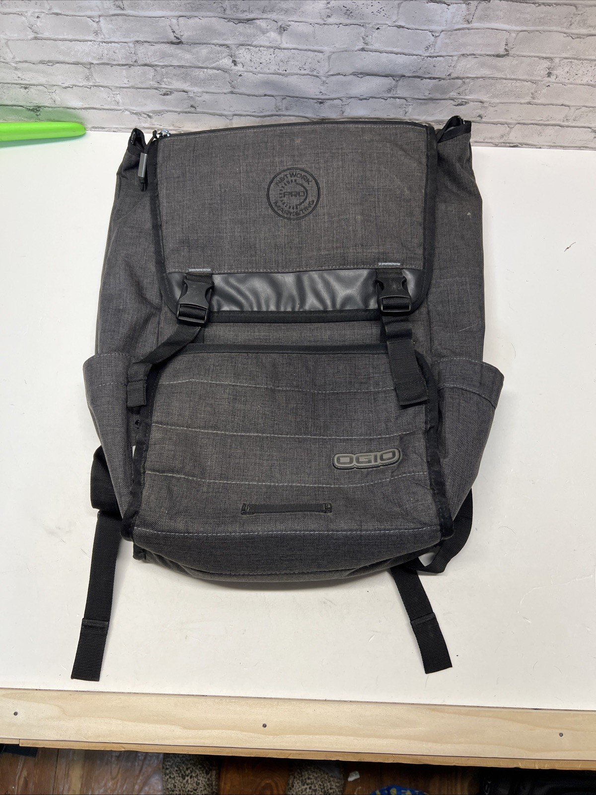 Ogio Apex Rucksack Laptop 17” Bag Grey