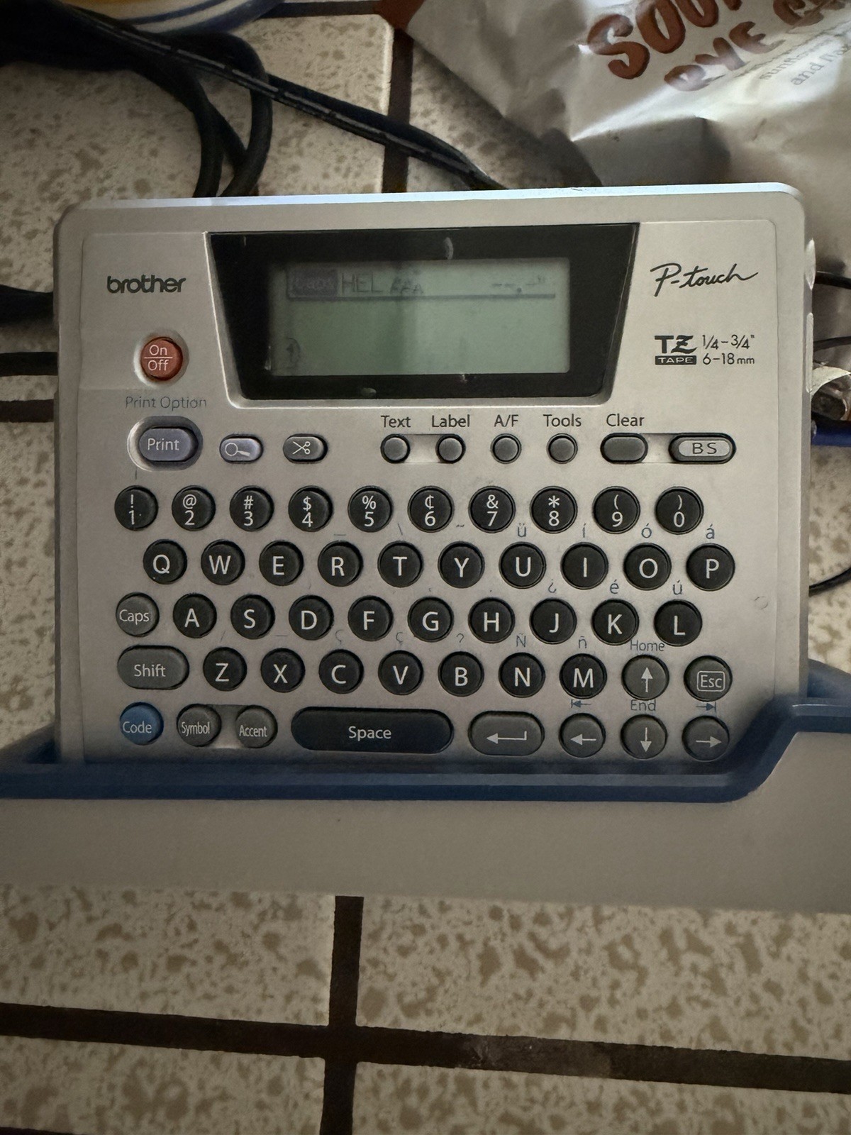 Brother P-Touch Model PT-18R Rechargeable Labeler With Dock