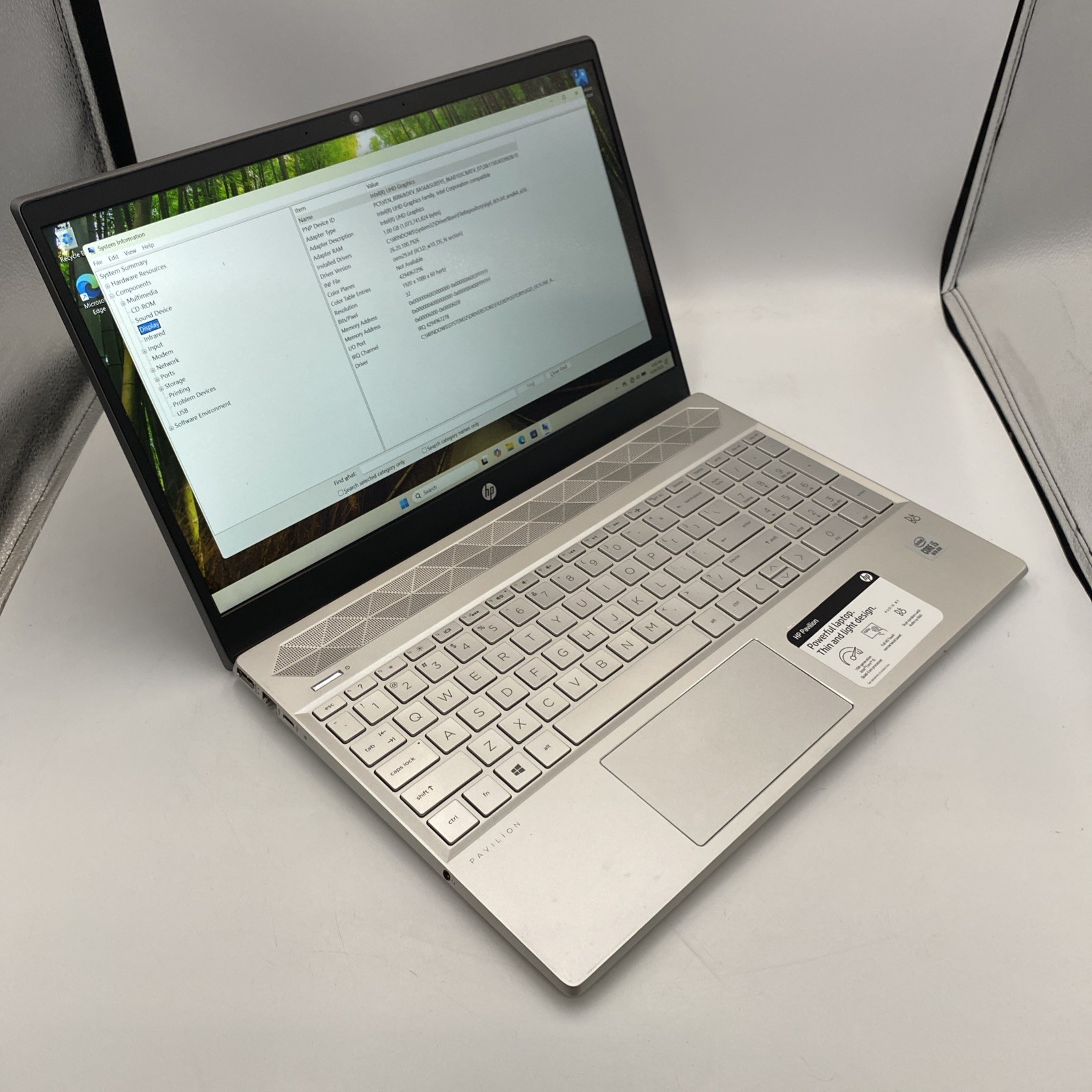 HP Pavilion 15-CS3153CL 15.6" i5-1035G1 1.0GHz 12GB RAM 500GB SSD Win11Home