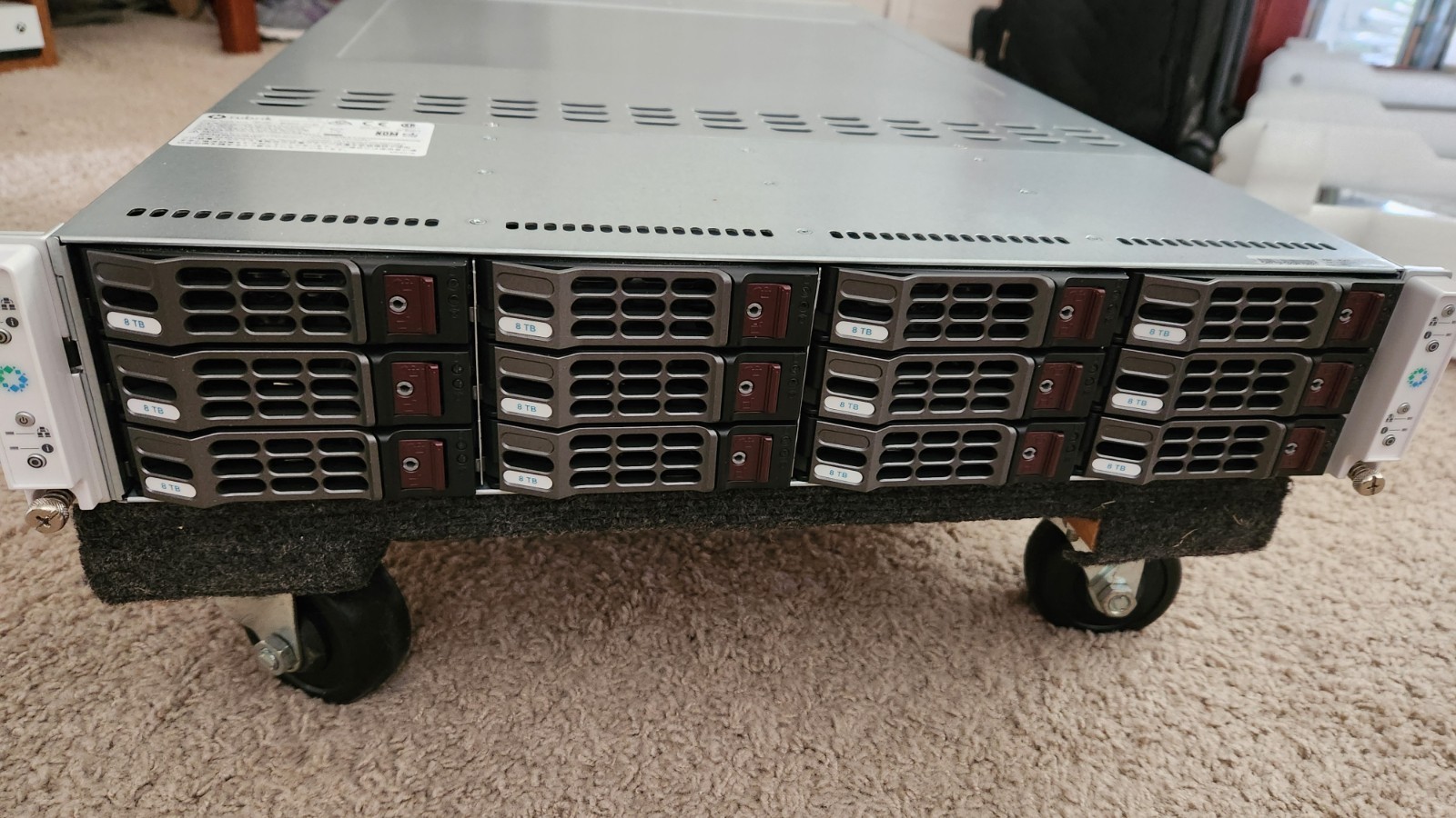 Rubrik R348 4x Supermicro Node, 2x Power, 12x 8TB, 4 x 400GB SSD, 64 GB RAM/node