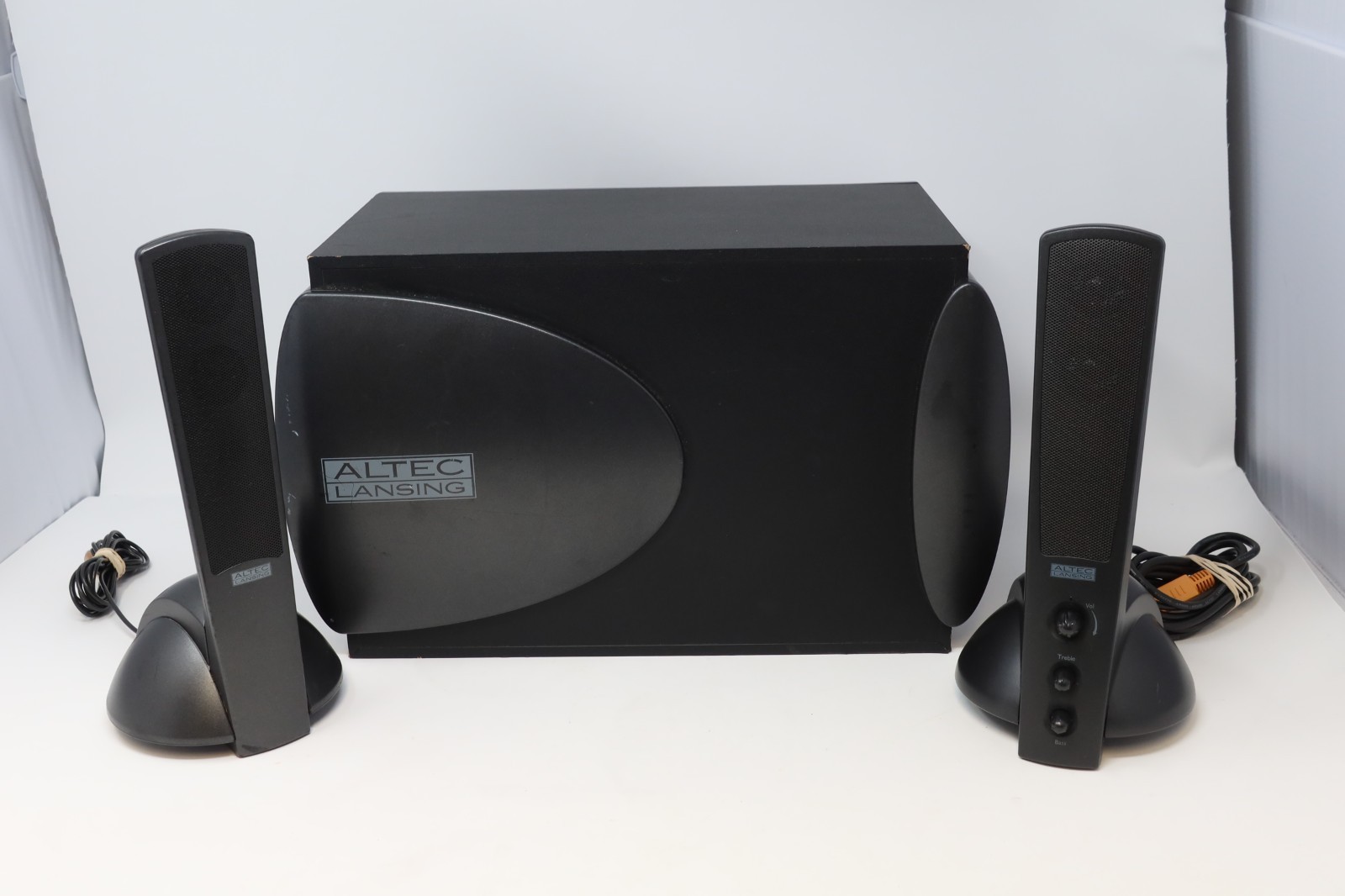 Altec Lansing ATP3 Multimedia Computer Surround Sound System Subwoofer, Speakers