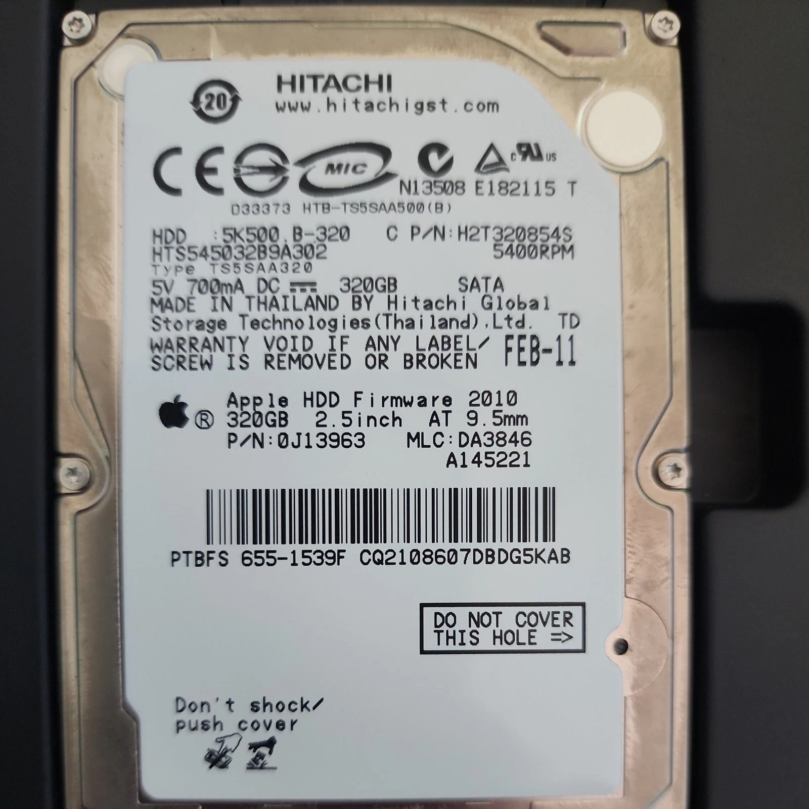 APPLE HITACHI HTS545032B9SA02 320GB SATA HARD DRIVE P/N: 0A78253  MLC: DA3350