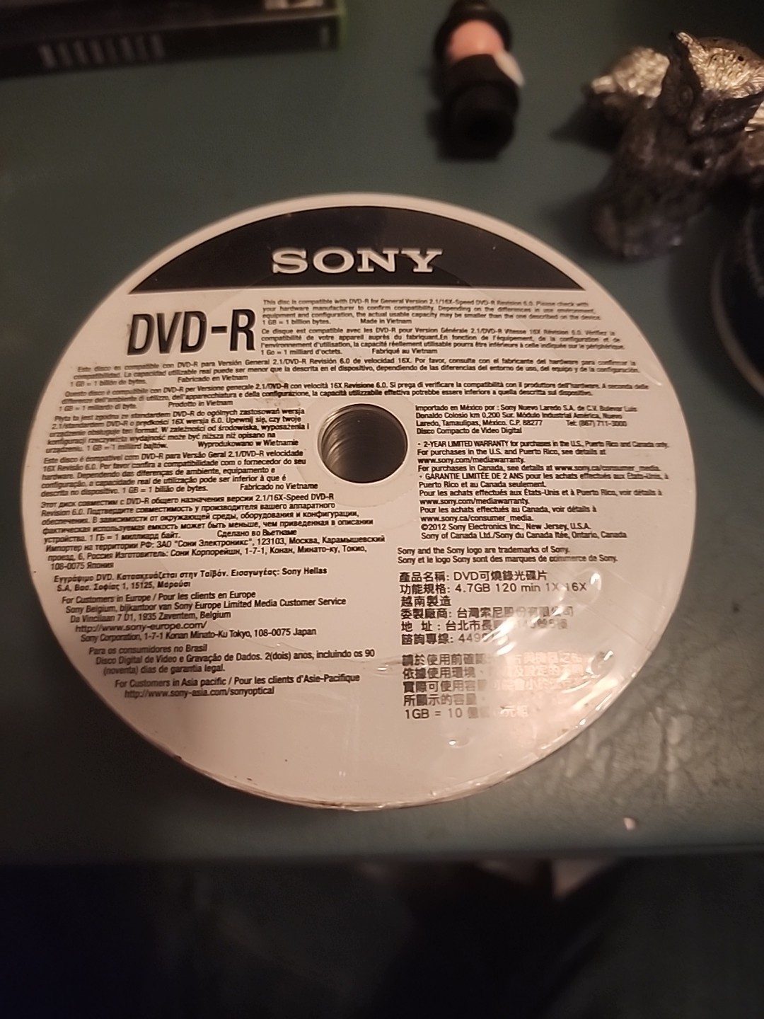 Sony Blank Recordable DVD-R DVDR 4.7GB 16X 50 Pack Logo Branded – AccuCORE Discs