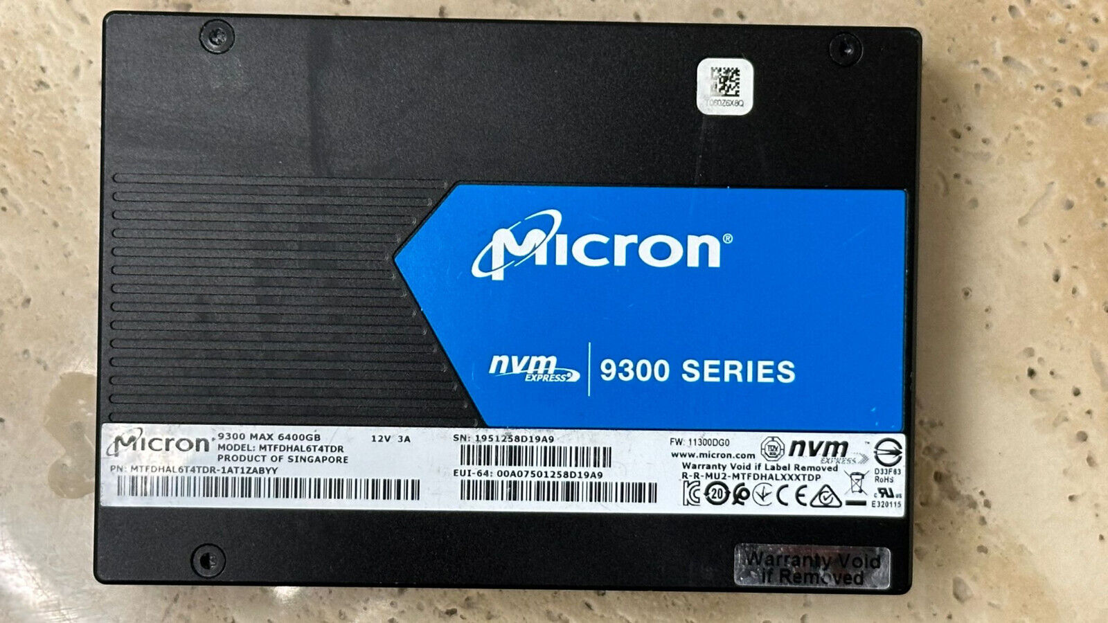 Micron MTFDHAL6T4TDR-1AT1ZABYY 9300MAX 6.4TB PCI-Express 3.0x4 NVMe U.2 SSD