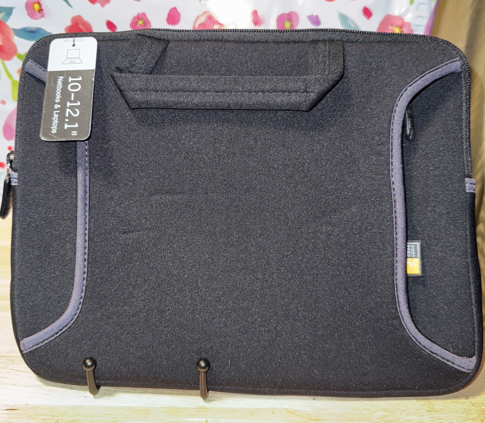 Case Logic LAPS-111 10-12.1" Netbook Sleeve, Black New With Tags