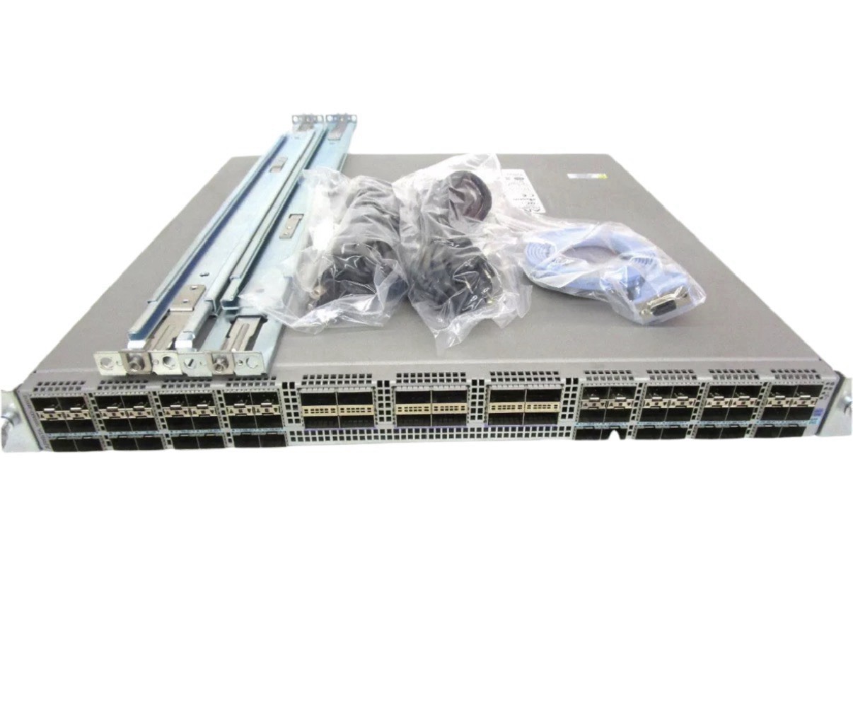Arista DCS-7050SX3-48YC12-R 48 Port 25G SFP 12X 100GBE QSFP28 Switch