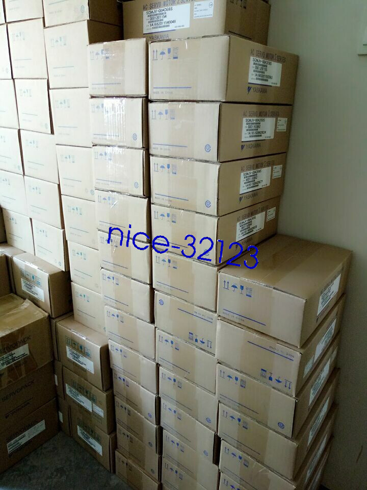1PC YASKAWA SGMGH-09DCA6S-OY SERVO MOTOR SGMGH09DCA6SOY New Expedited Shipping