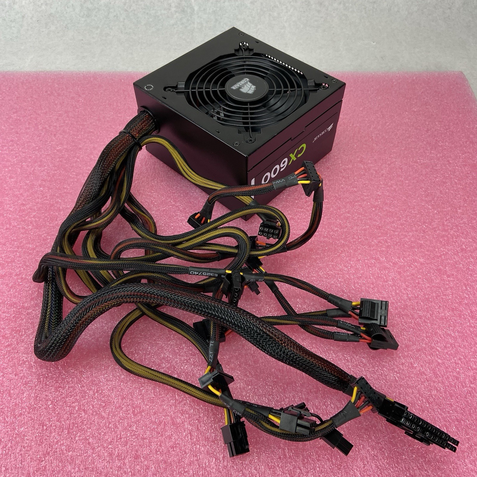 Corsair CX600 75-001668 600W ATX Power Supply