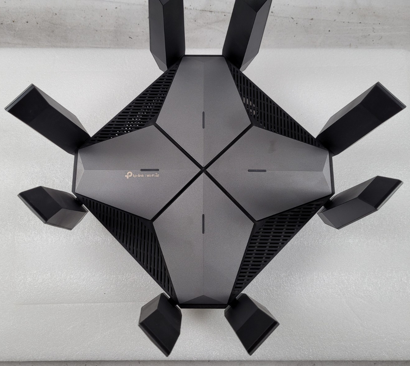 TP-Link AXE16000 Quad-Band WiFi 6E Router (Archer AXE300) Dual 10G used
