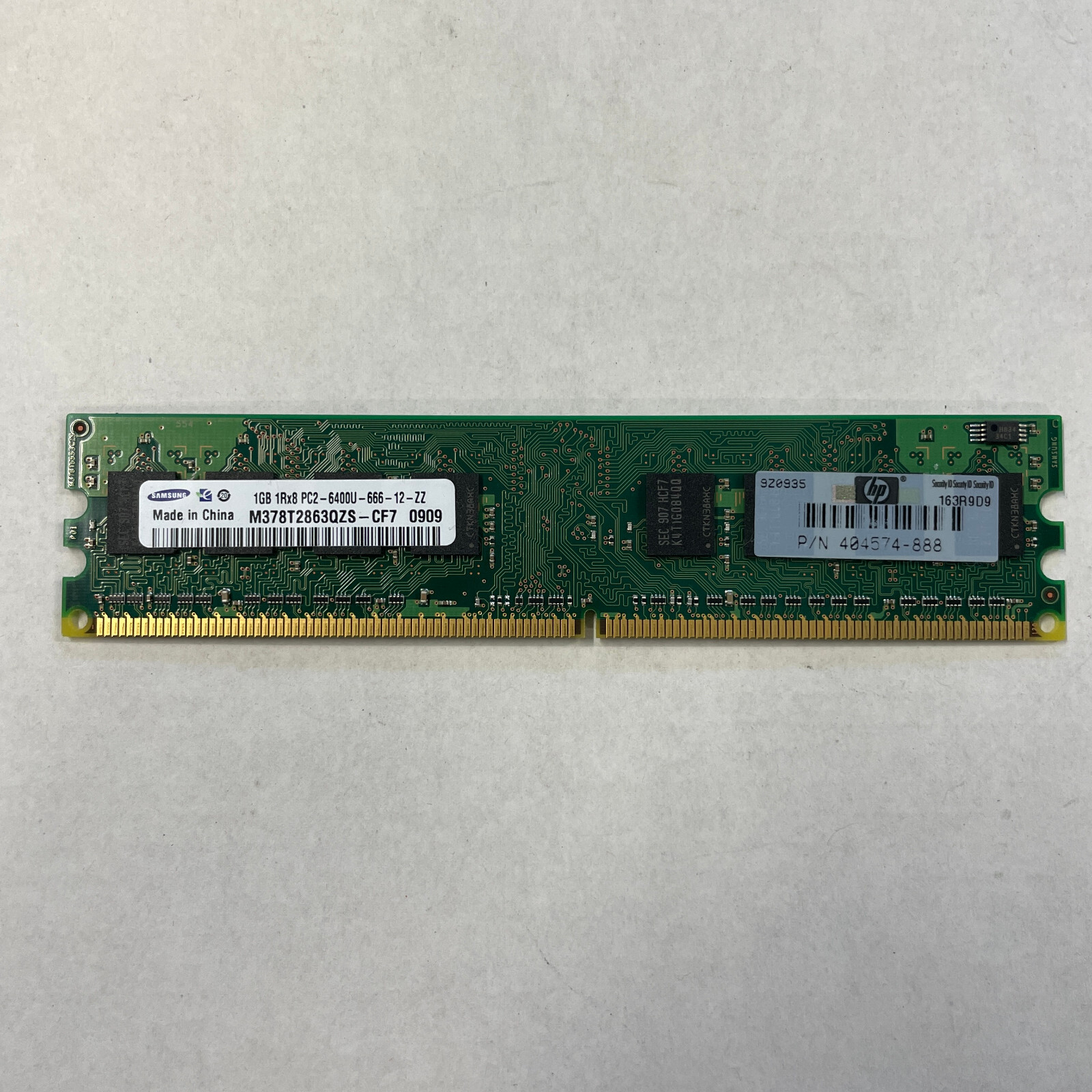 Samsung 1GB DDR2 RAM PC2-6400 800MHz non-ECC Unbuffered DIMM M378T2863QZS-CF7