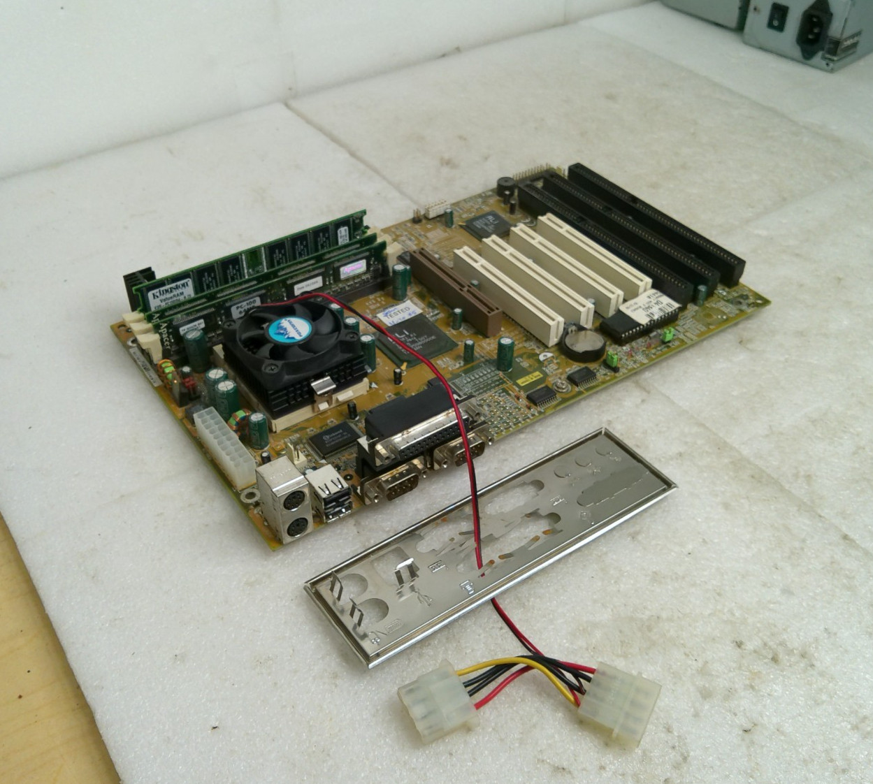 MSI MS5169 REV: 2.1 AL9 W/ AMD-K6-2/350 CPU & 192MB Memory