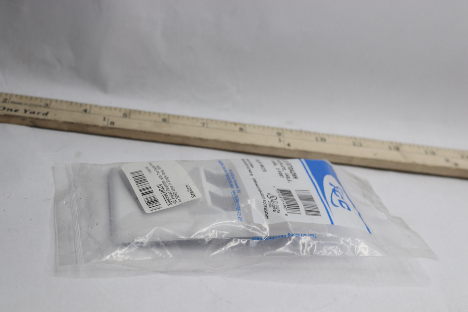 ICC Angled Faceplate with Two Angled Ports IC107DA2WH