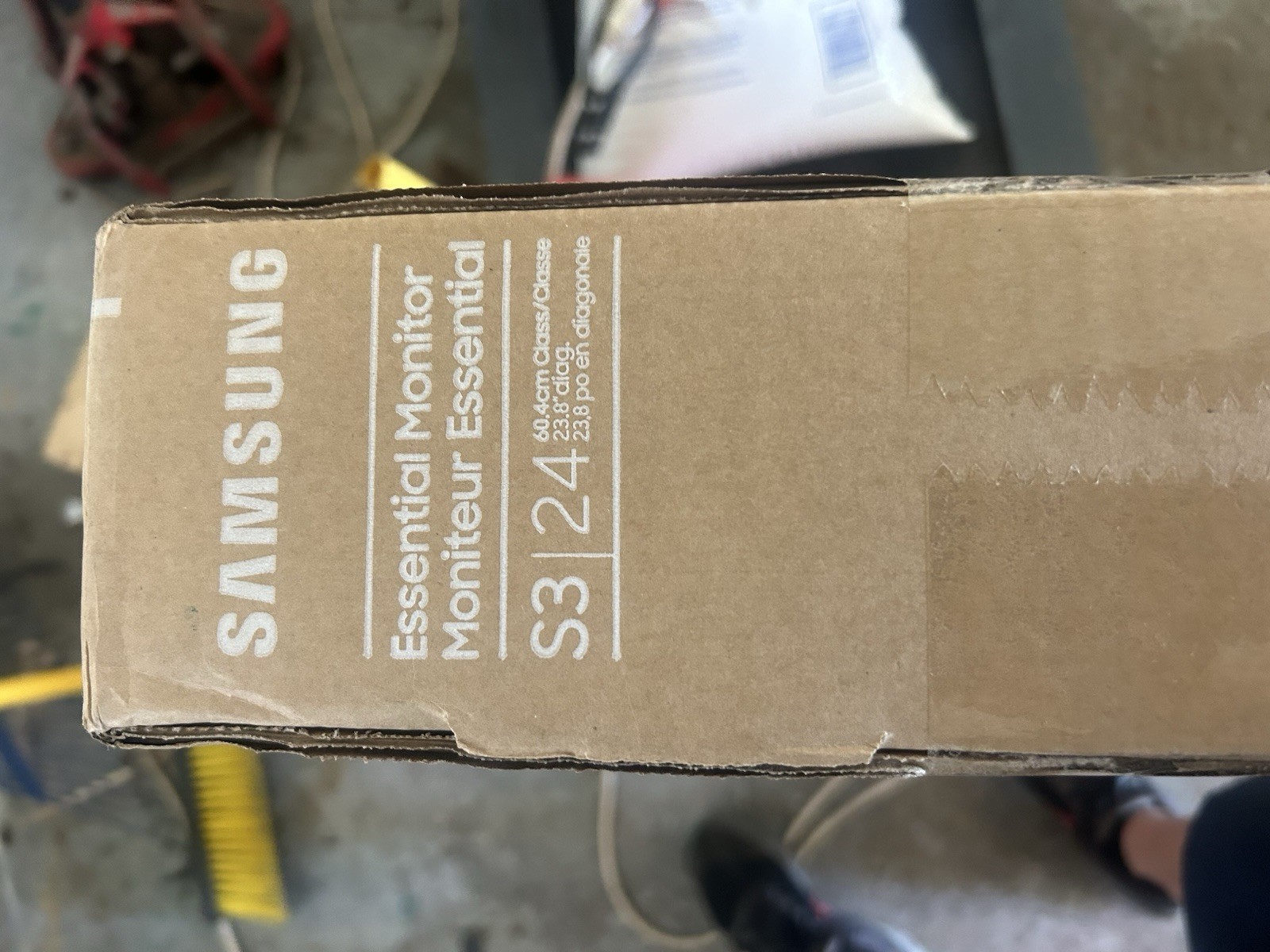 samsung essential monitor S3 24
