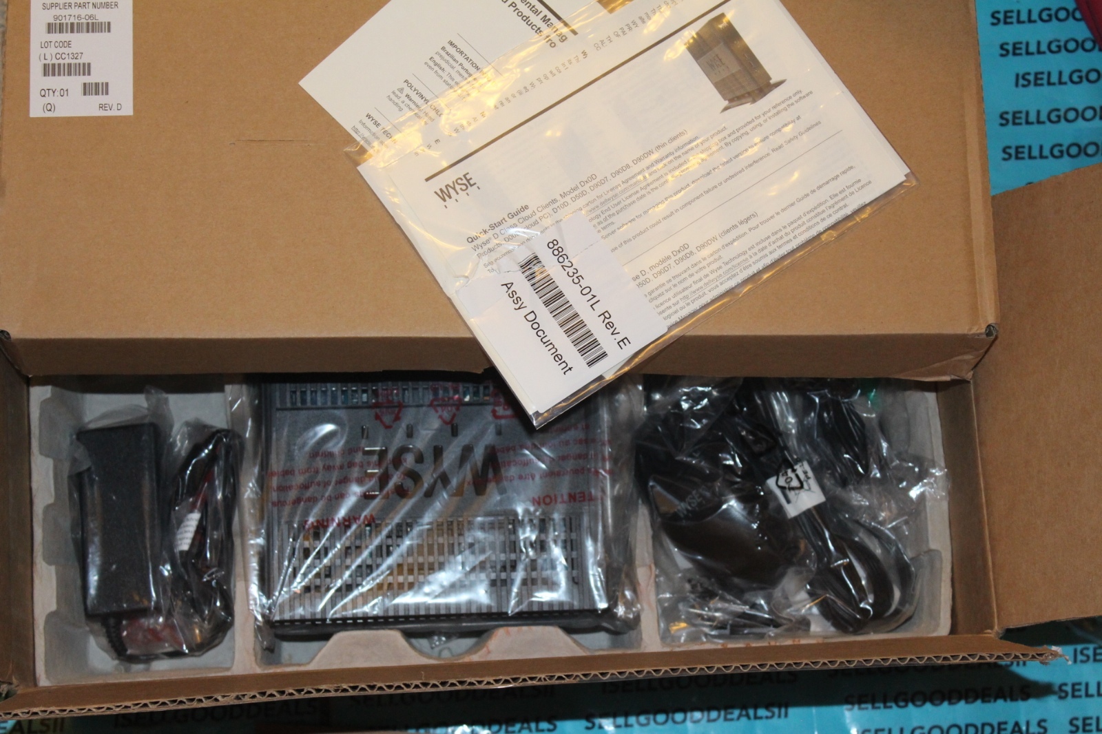 Wyse 909634-51L D90D7 4GF/2GR Thin Client IW ES US New