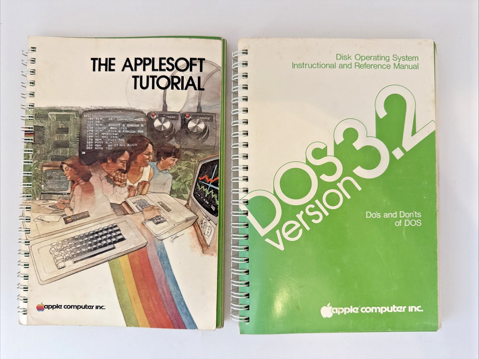 Mac Apple Computer THE APPLESOFT TUTORIAL and DOS Version 3.2 Manual RARE