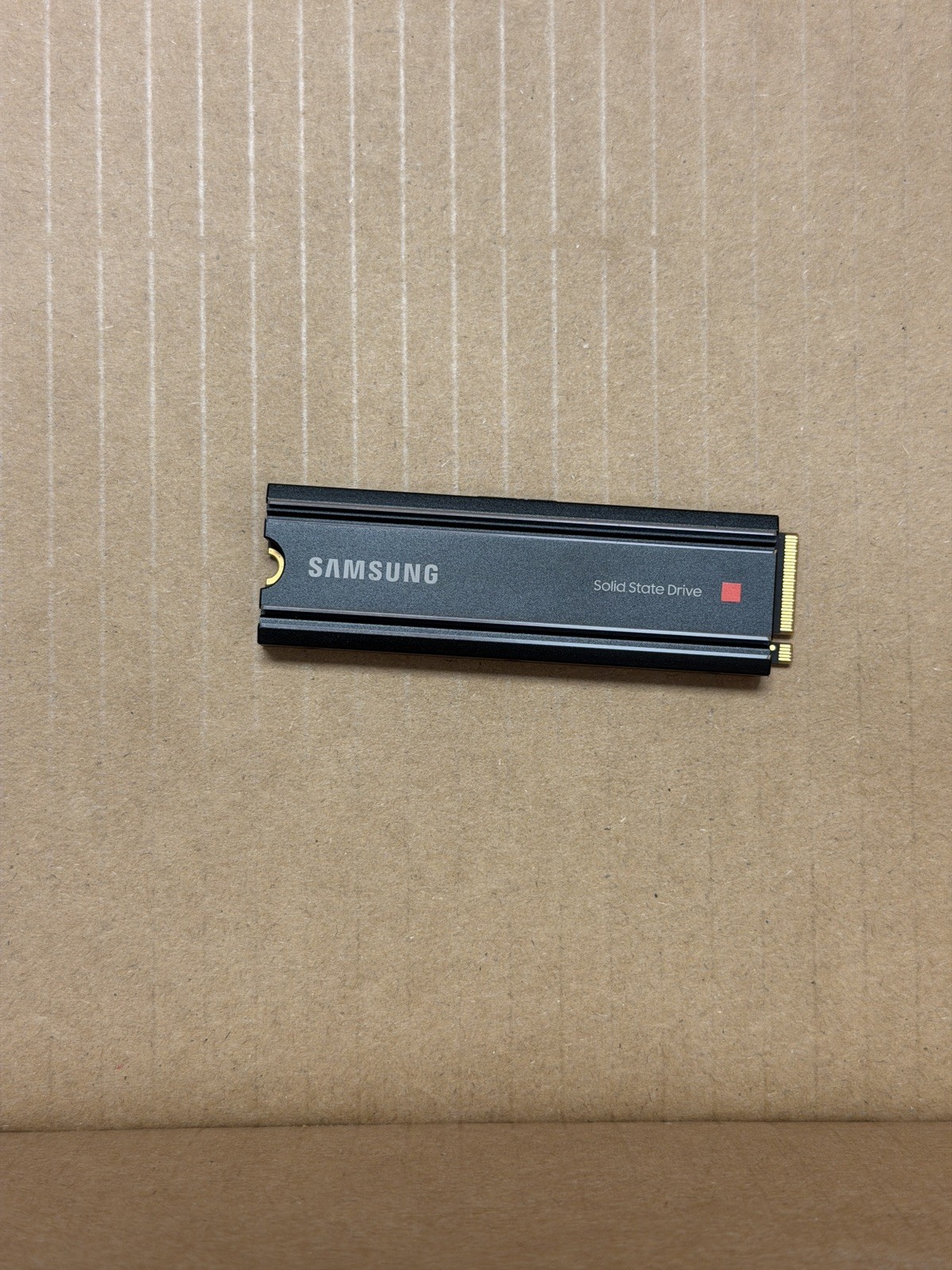 Samsung 980 PRO with Heatsink 2TB M.2 2280 NVMe PCIe 4.0 x4 SSD Low Hours