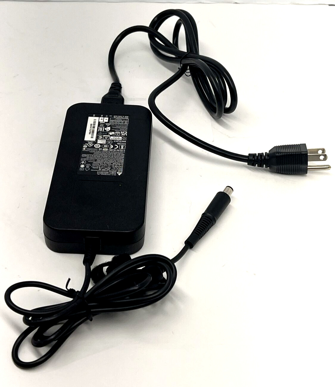 Delta 19V 6.32A ADP-120RH BB For LG UltraPC 15U70P-P.AAE8U1 Charger Original NEW