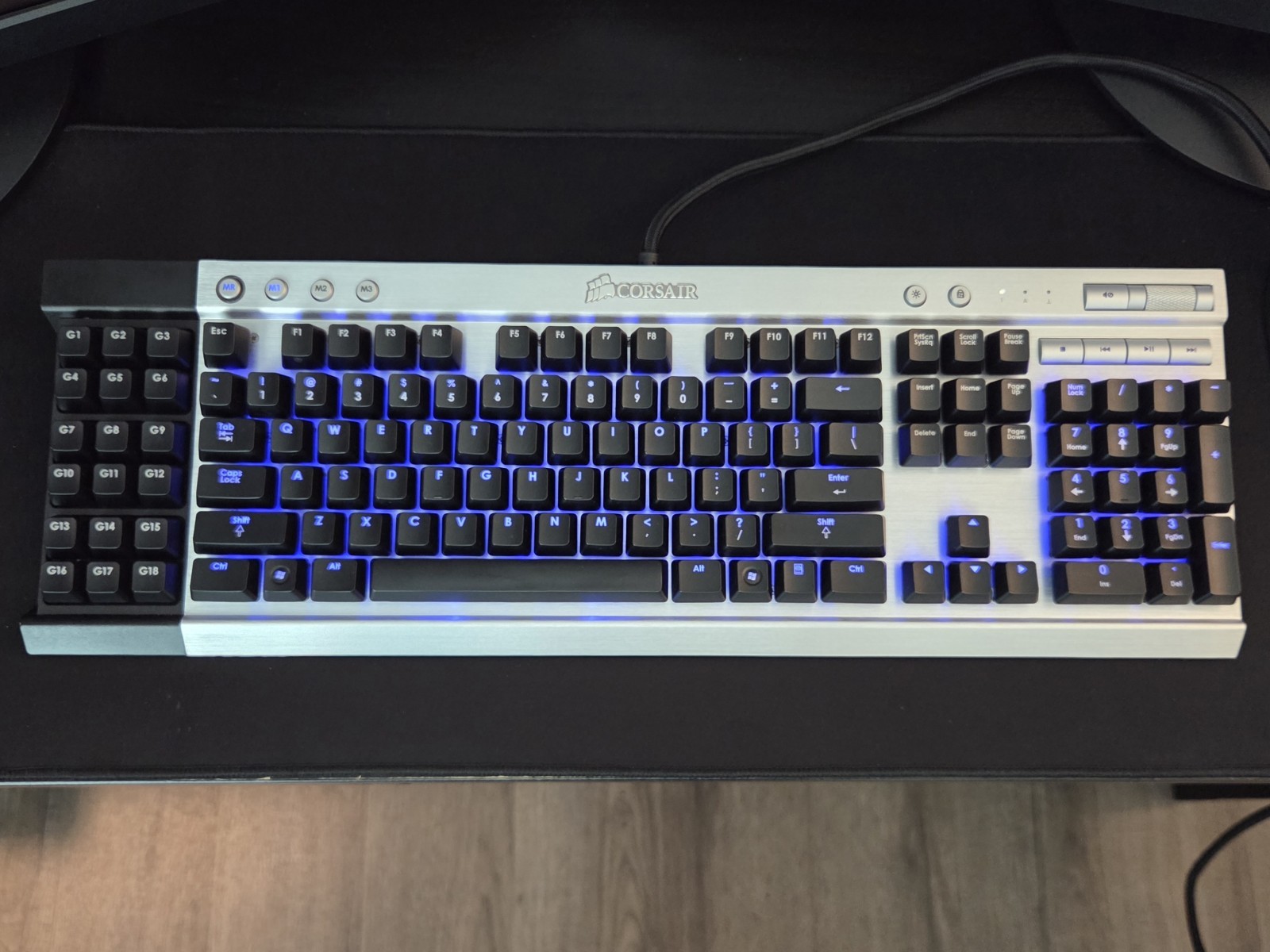 CORSAIR Vengeance K90 Keyboard W/ 18 Macro Keys ALL BLUE CH-9000003-NA ALL WORKS